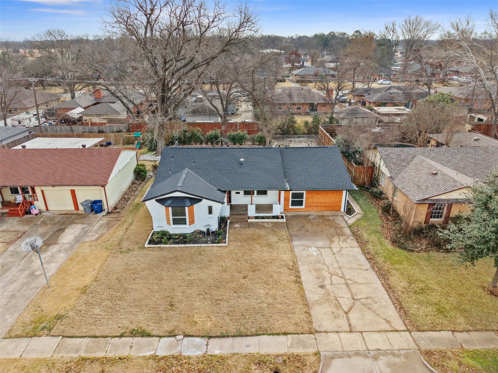 11046 Delford Circle, Dallas, TX, 75228