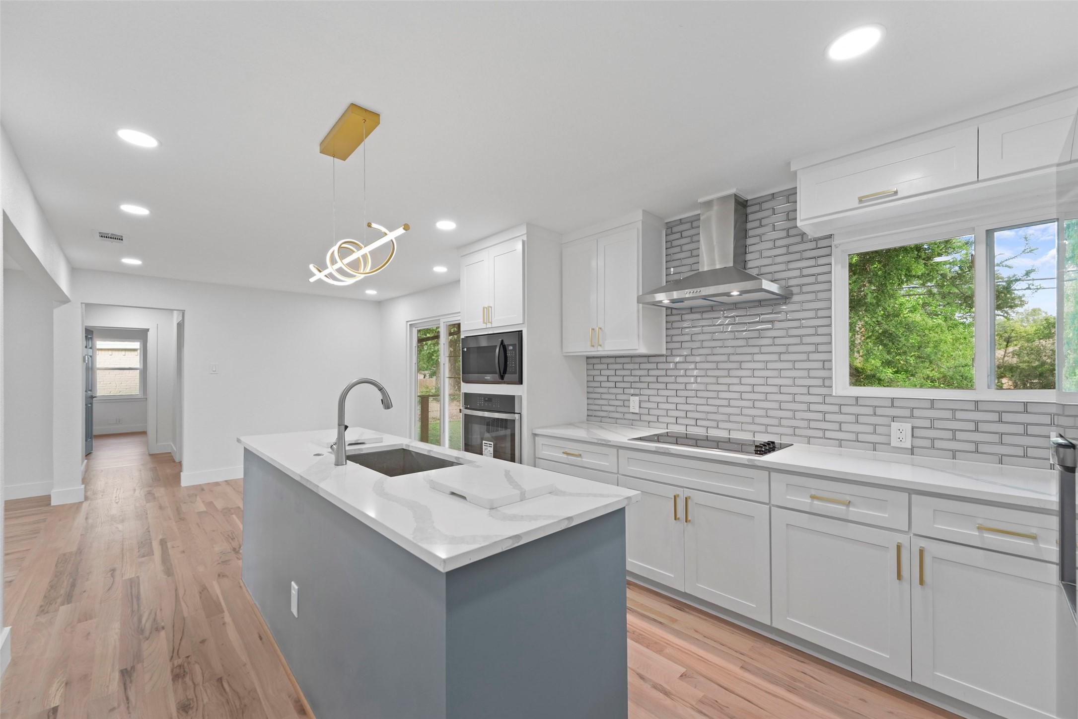 11046 Delford Circle, Dallas, TX, 75228