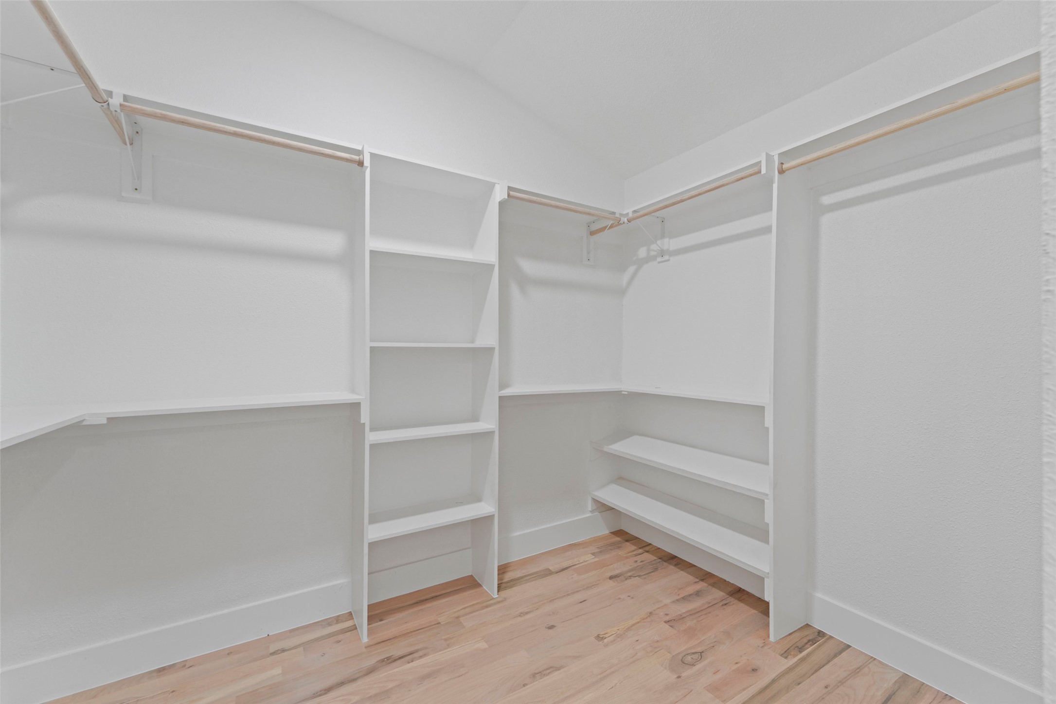 11046 Delford Circle, Dallas, TX, 75228