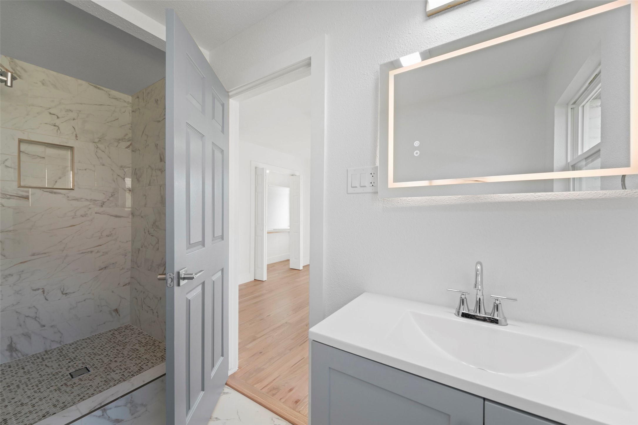 11046 Delford Circle, Dallas, TX, 75228