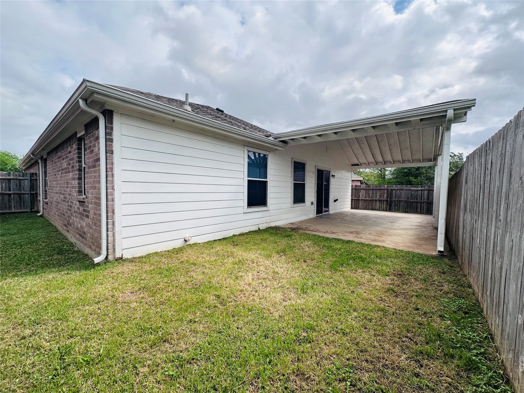 2013 Deniro Drive, Fort Worth, TX, 76134