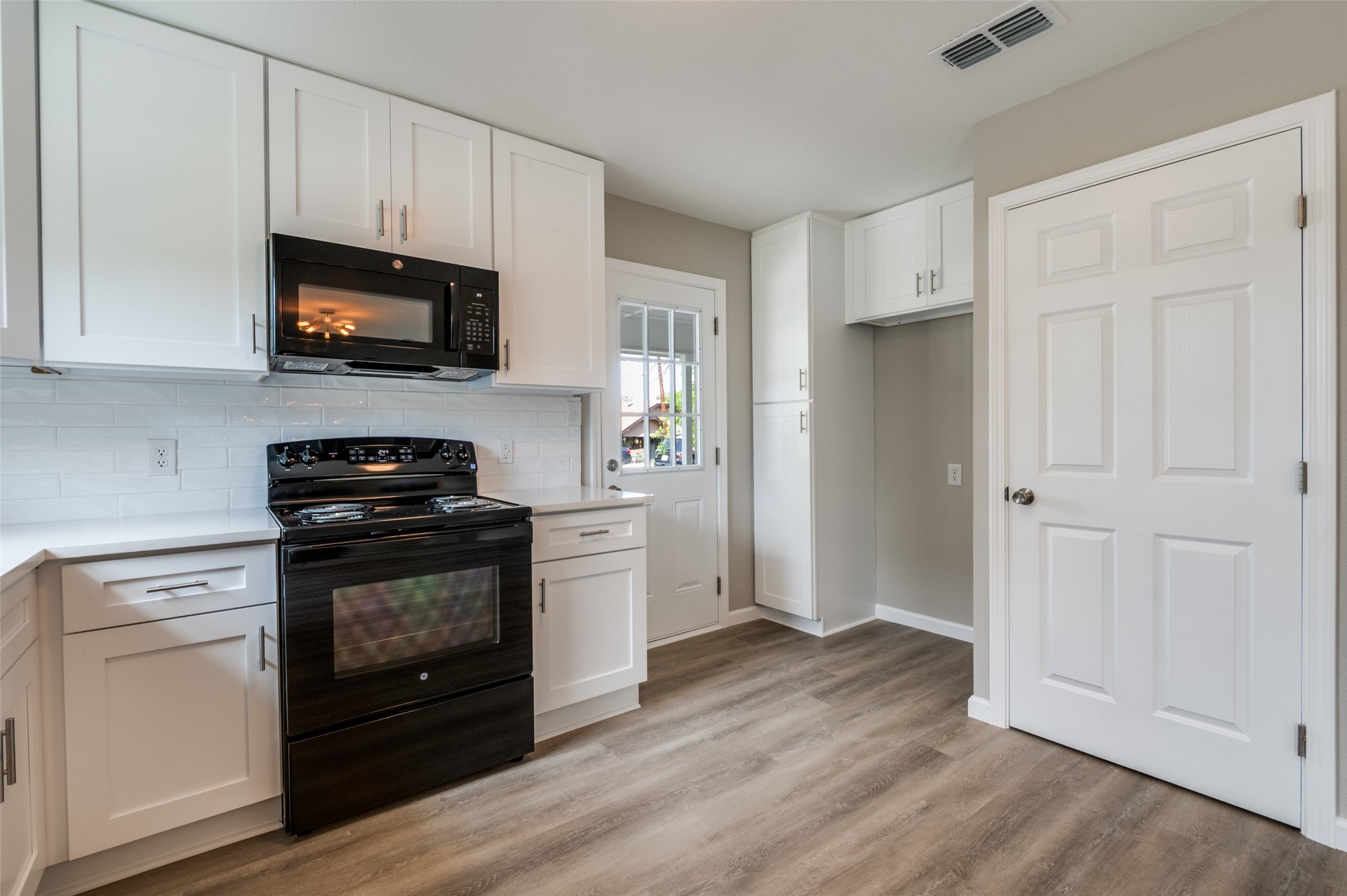 210 W Shelton Street, Alvarado, TX, 76009