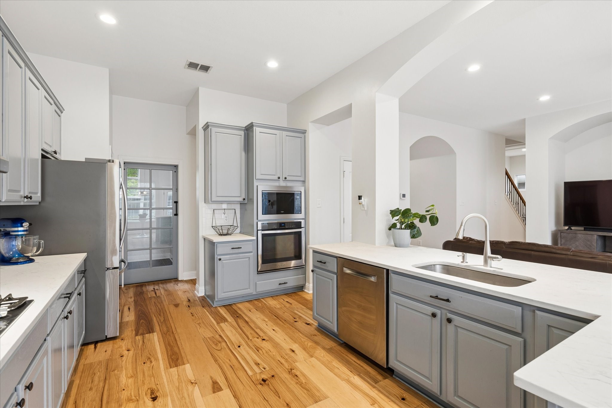 8008 Bridge Street, North Richland Hills, TX, 76180
