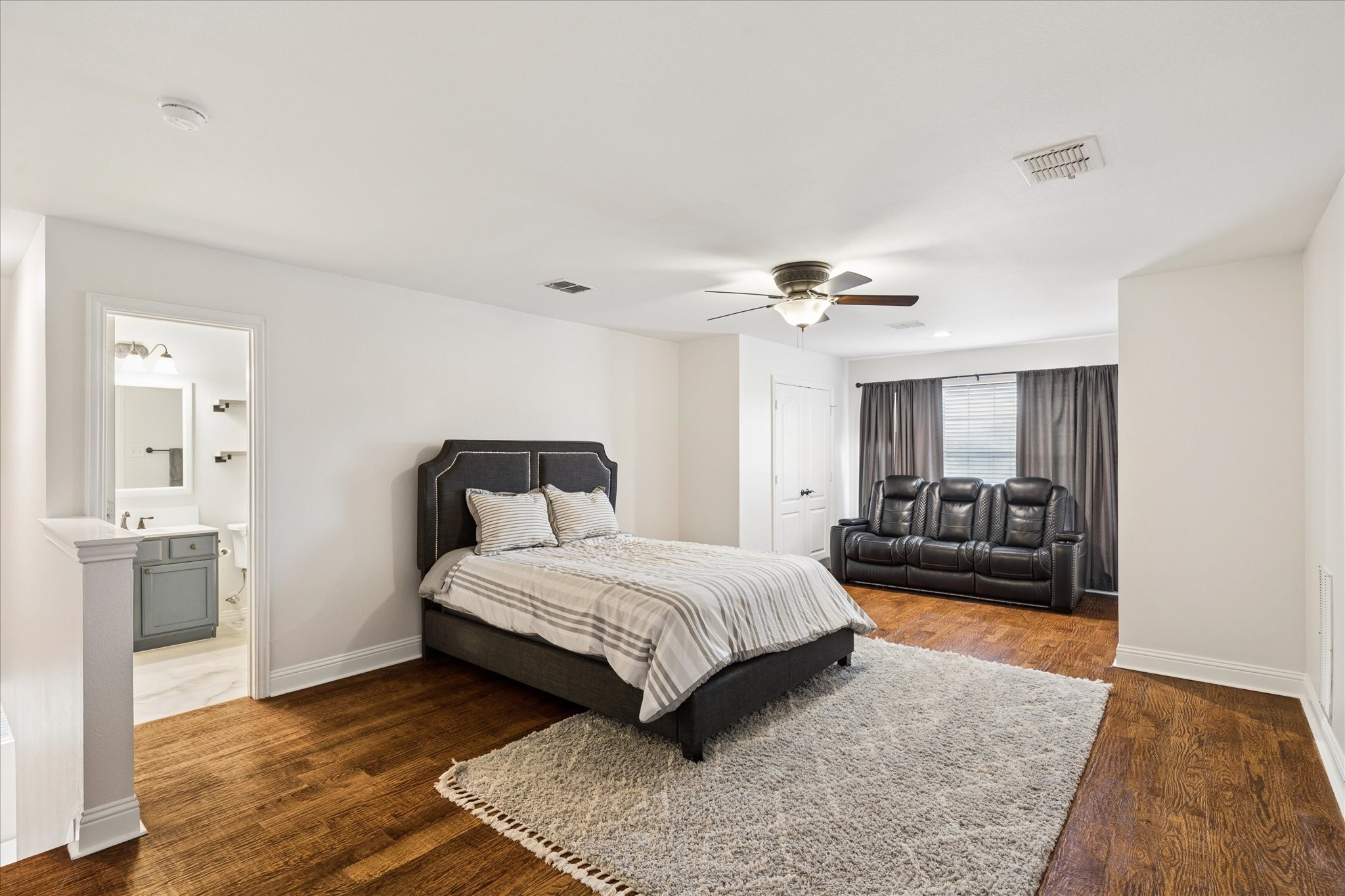 8008 Bridge Street, North Richland Hills, TX, 76180