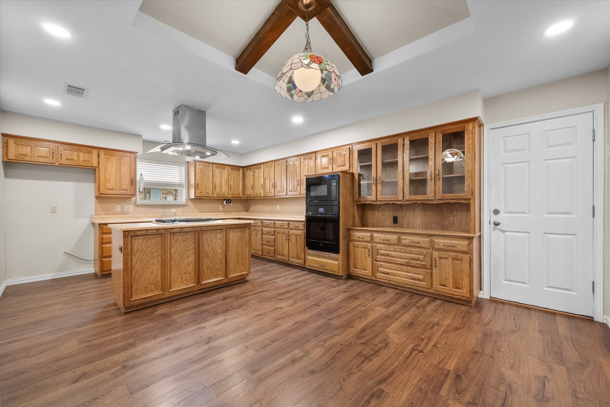 4103 Three Oaks Drive, Arlington, TX, 76016