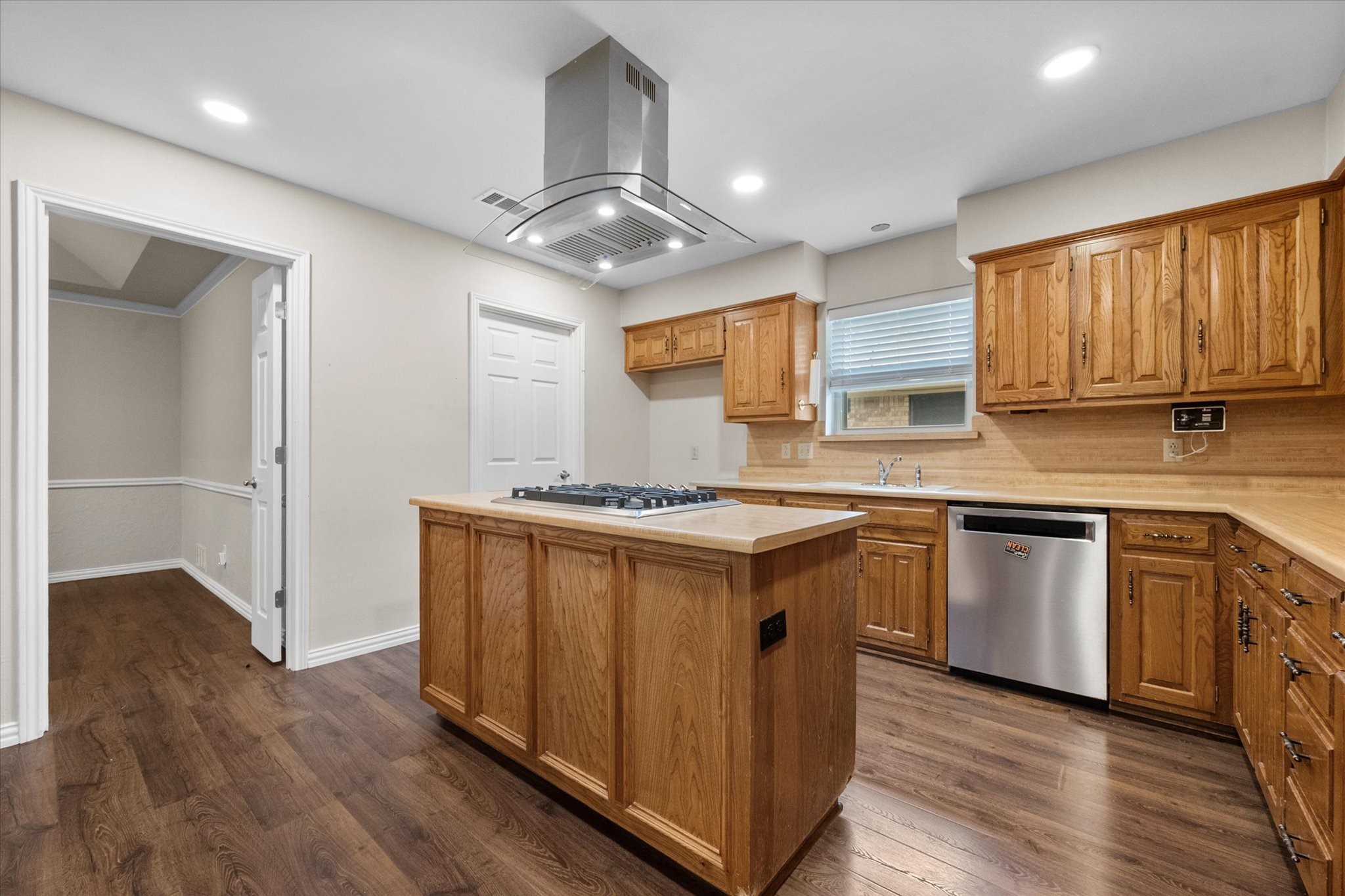 4103 Three Oaks Drive, Arlington, TX, 76016