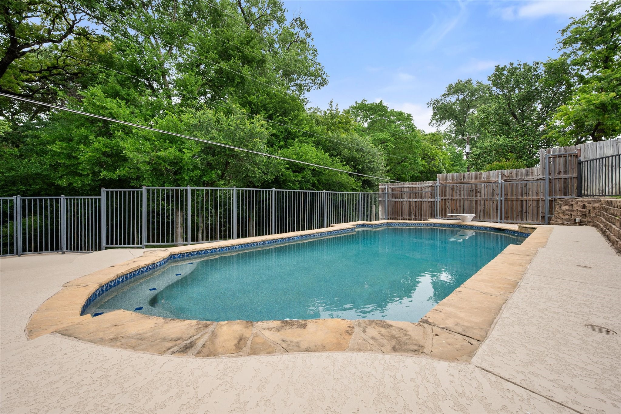 4103 Three Oaks Drive, Arlington, TX, 76016