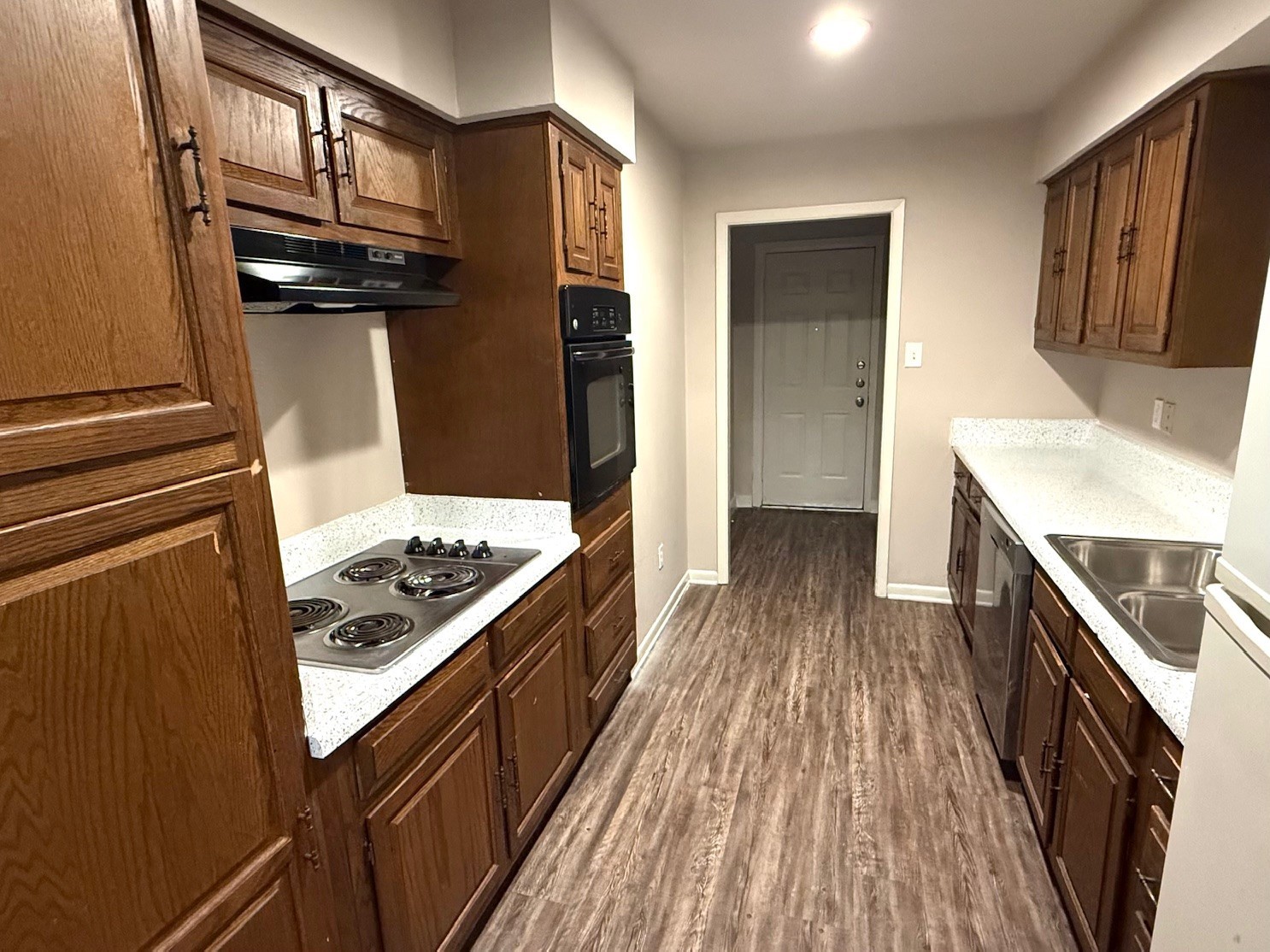 Property photo 04 of 1413 Blackwell Drive, Irving, TX 75061 | MLS #21240466