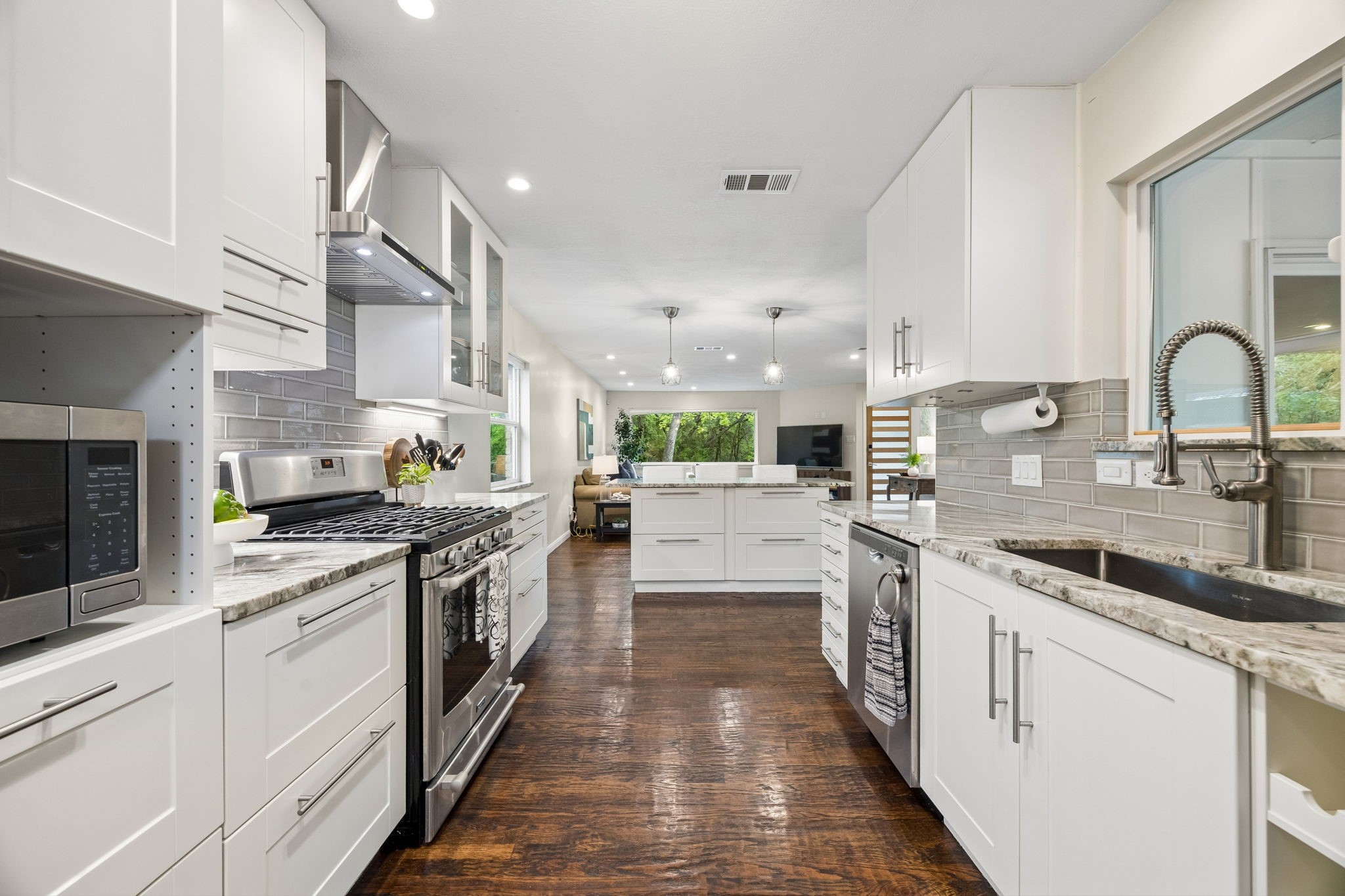 11830 Dixfield Drive, Dallas, TX, 75218