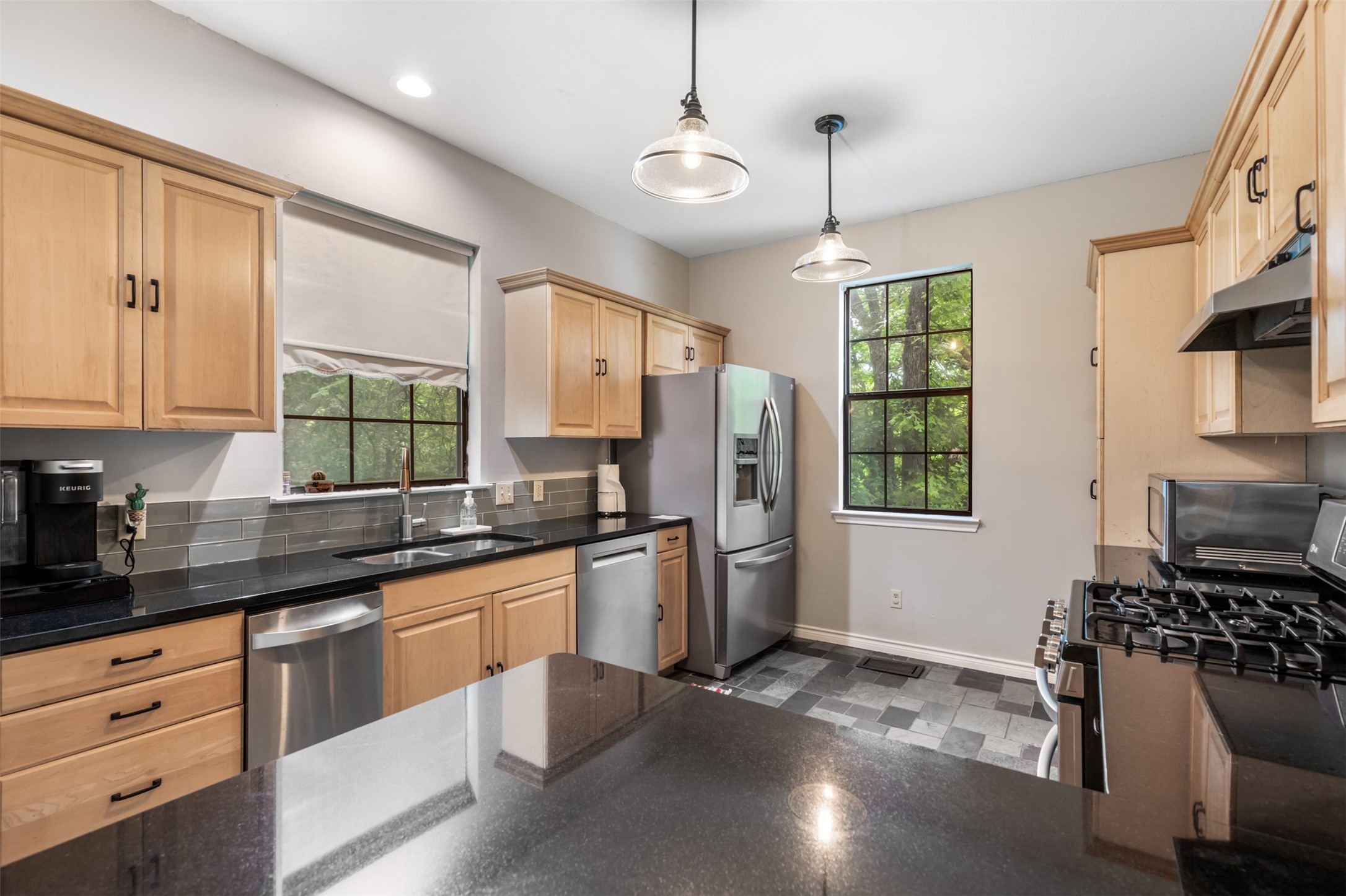 828 S Maurice Avenue, Denison, TX, 75020