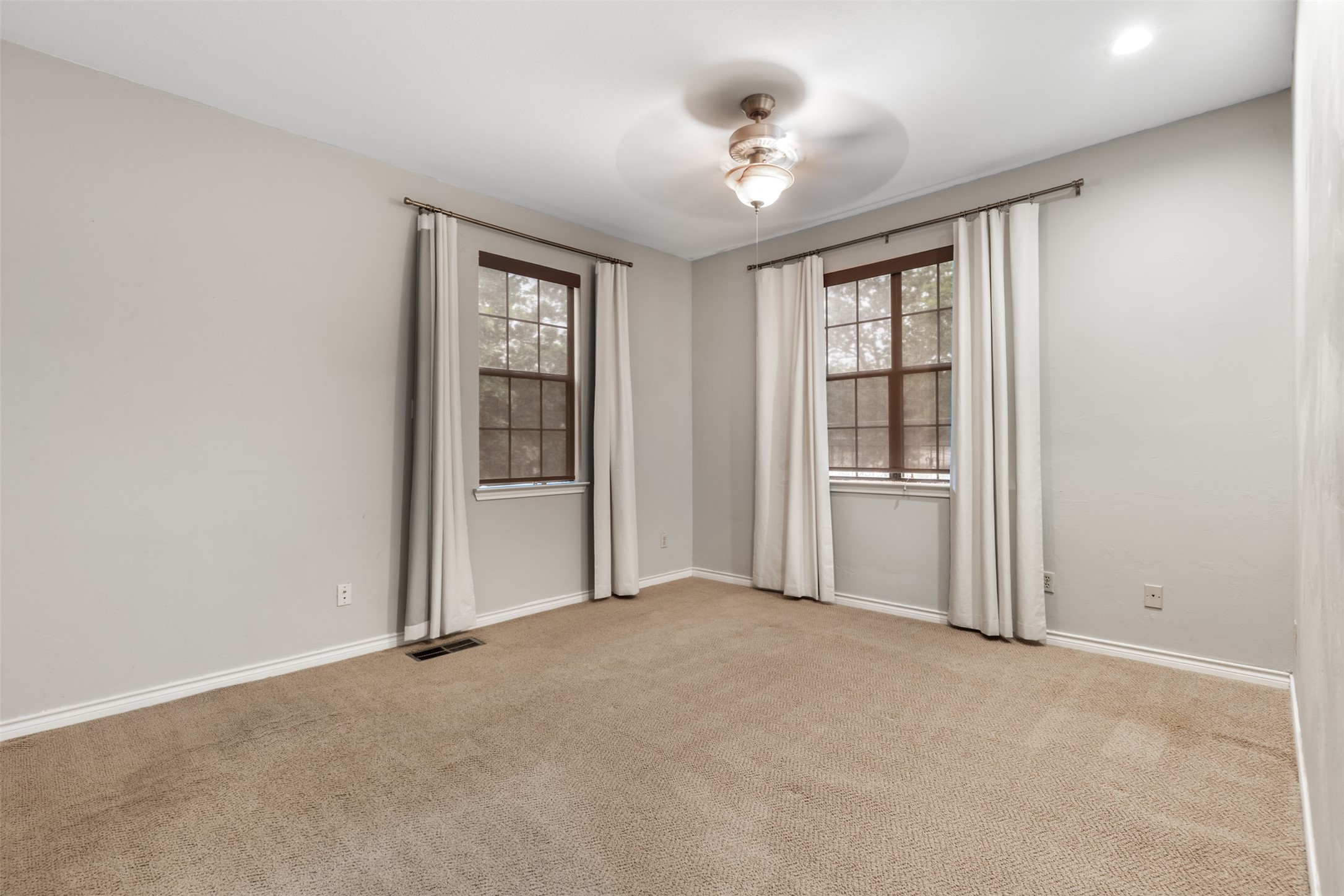 828 S Maurice Avenue, Denison, TX, 75020
