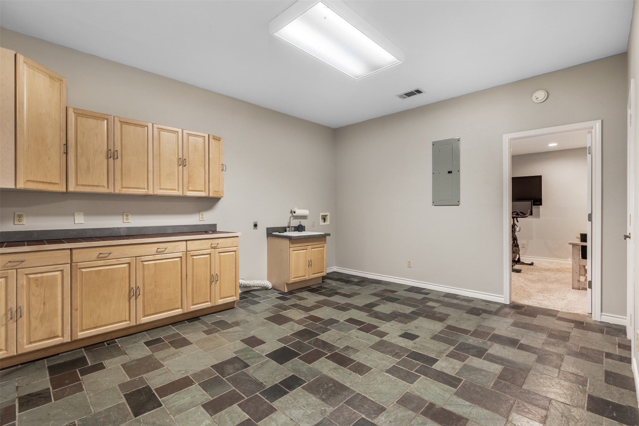 828 S Maurice Avenue, Denison, TX, 75020