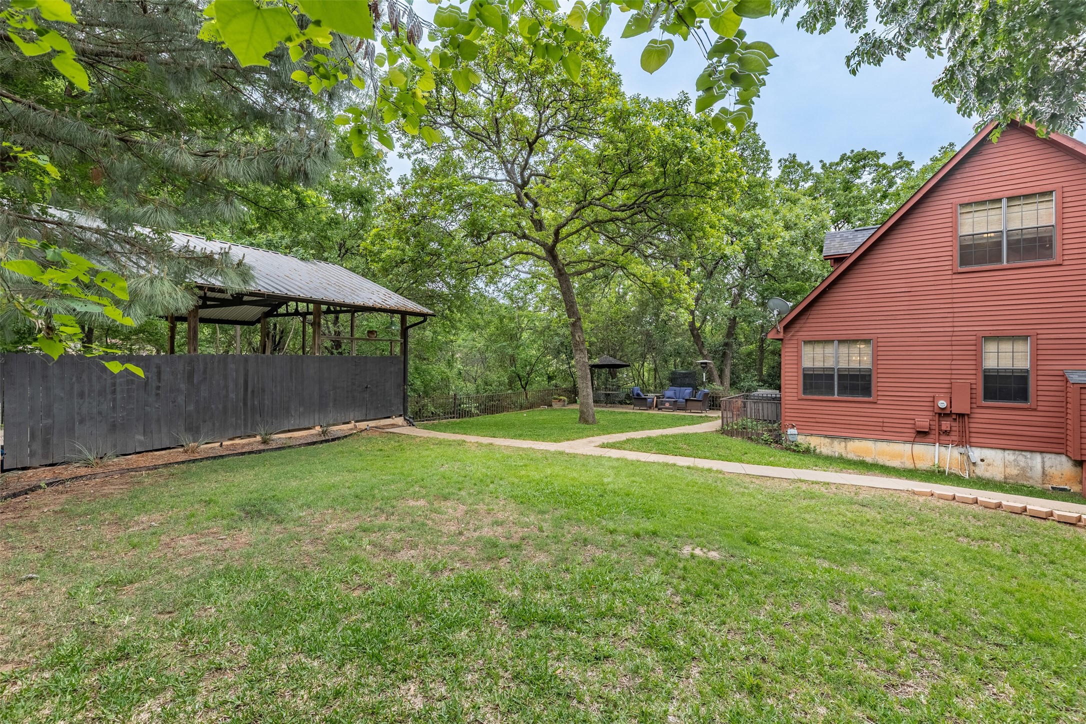 828 S Maurice Avenue, Denison, TX, 75020