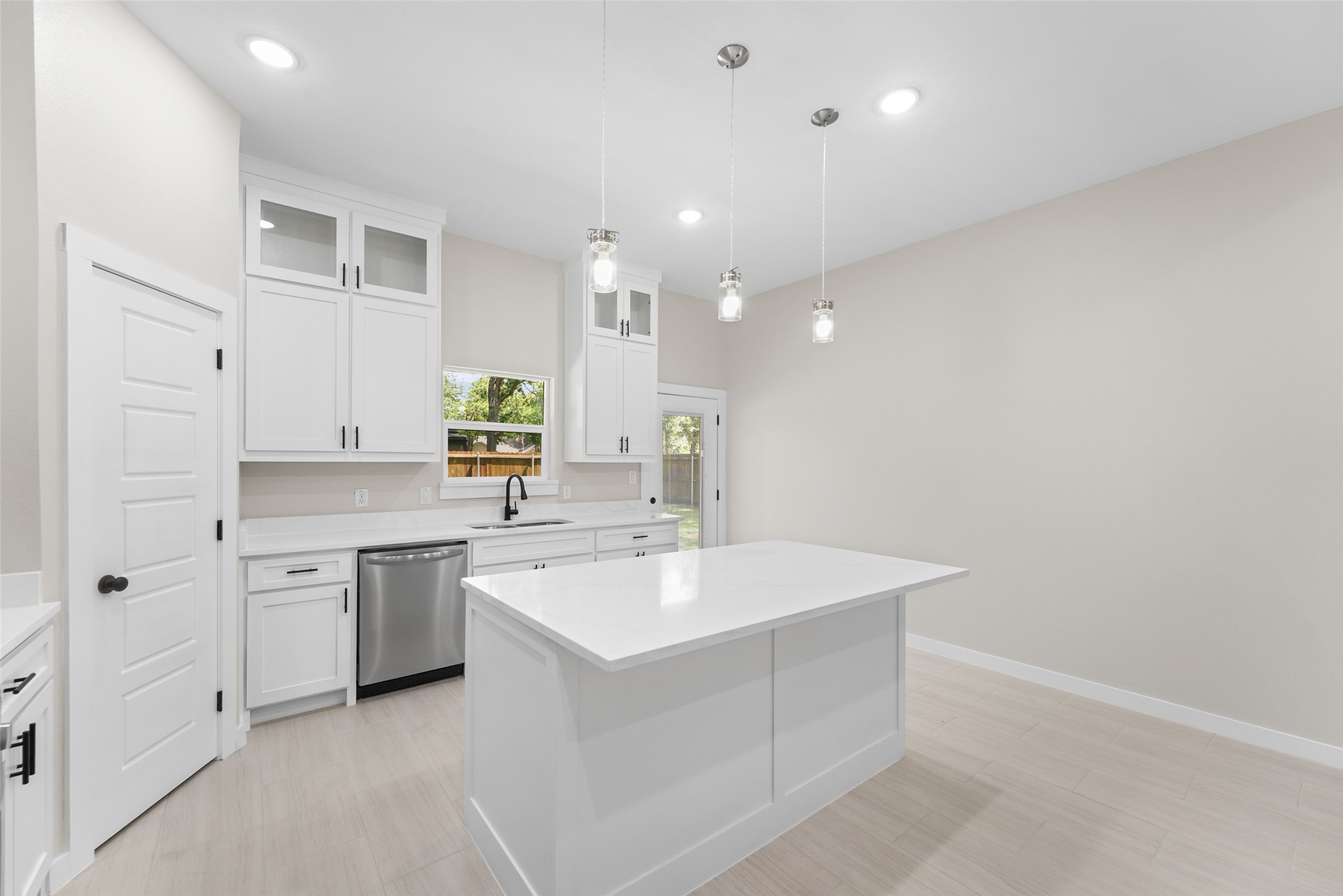 108 Parkside Drive, Trinidad, TX, 75163