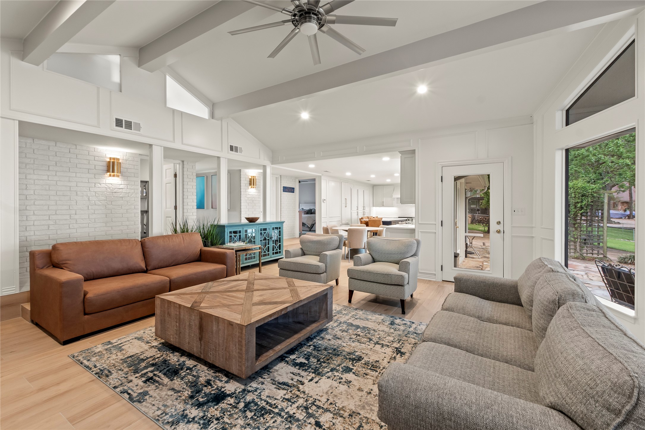 158 Deer Island Road, Mabank, TX, 75156