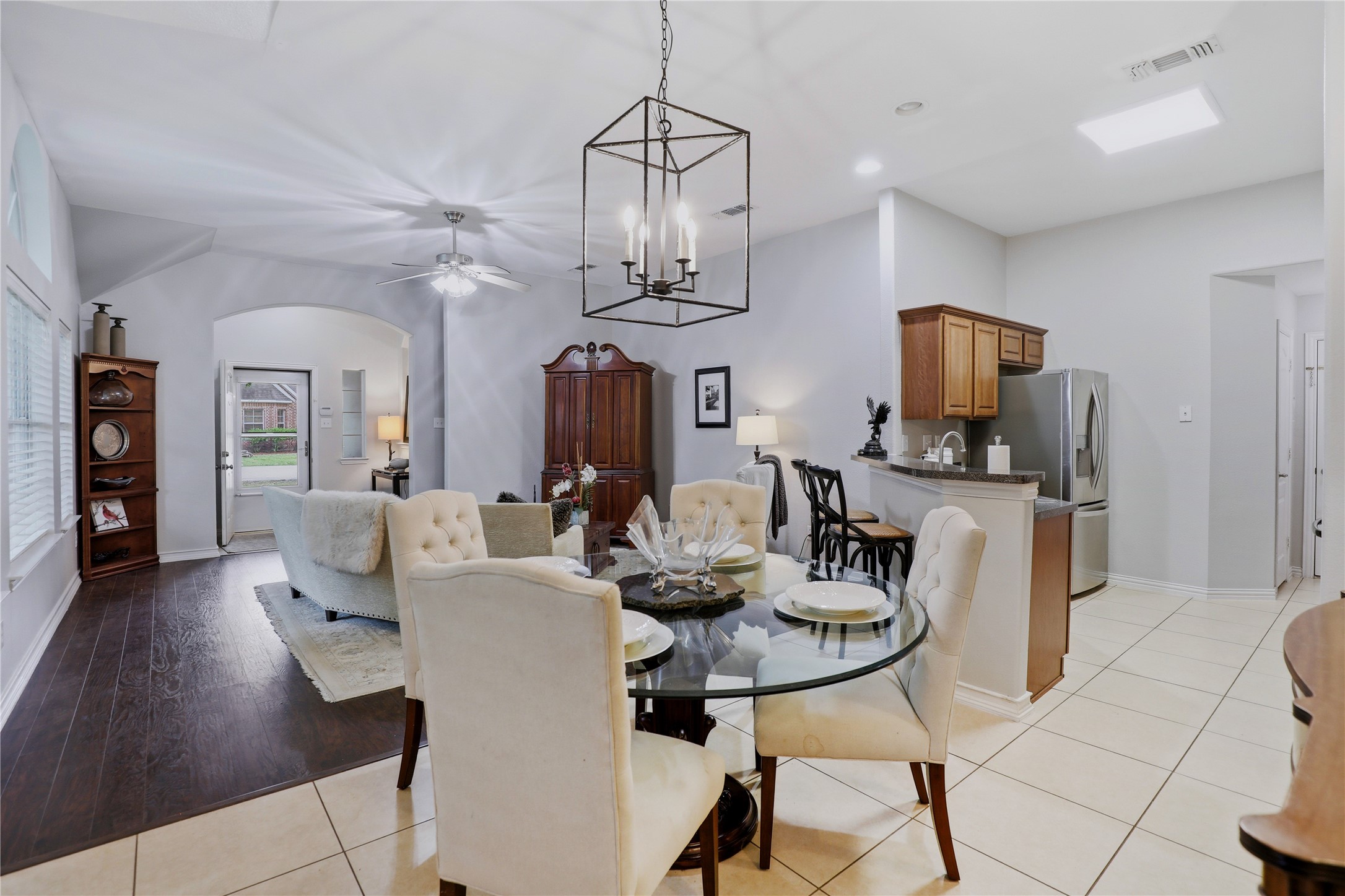 Property photo 04 of 1006 Hall Street, Mckinney, TX 75069 | MLS #21240922