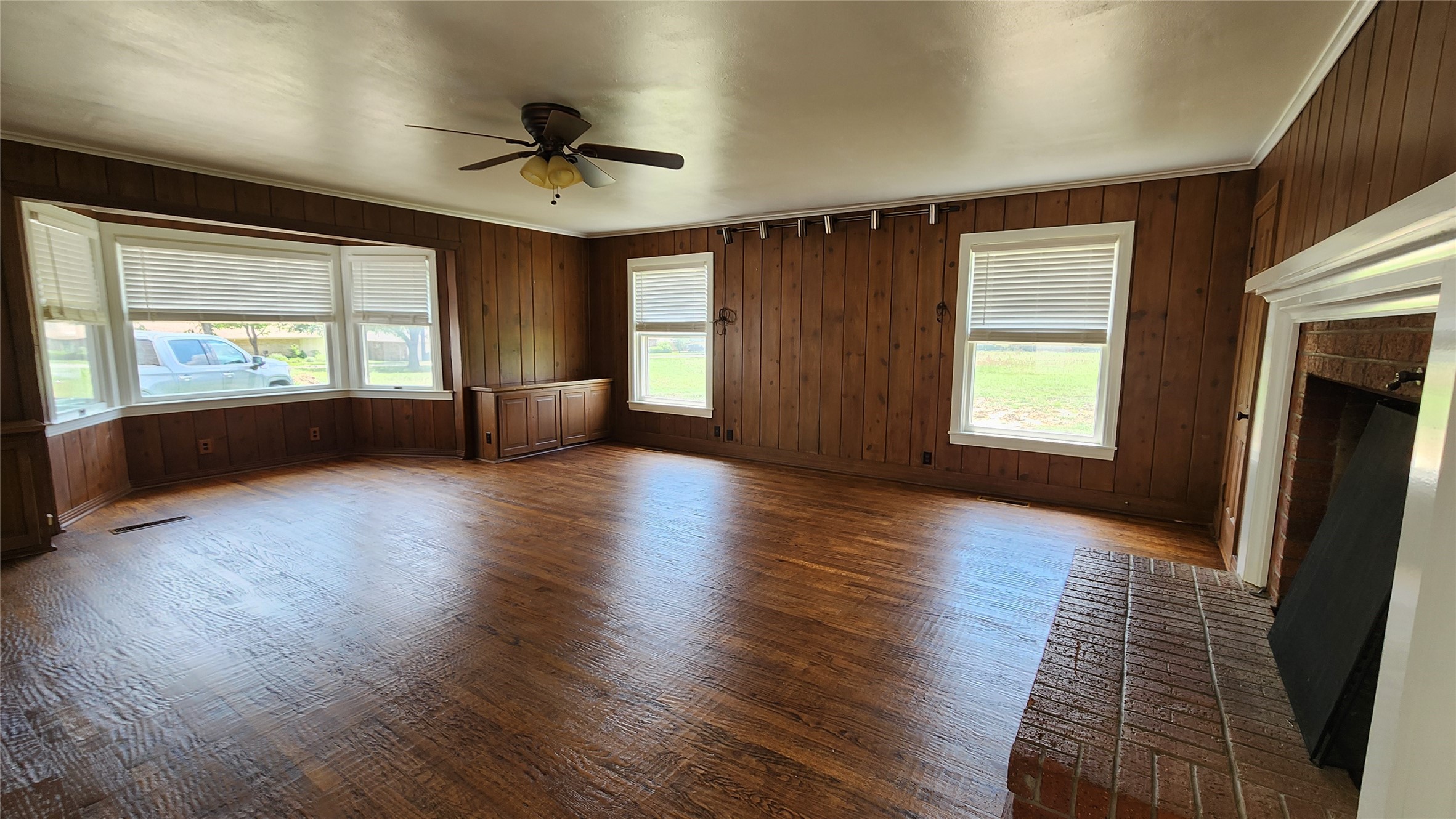 1824 Willowwood Street, Denton, TX, 76205