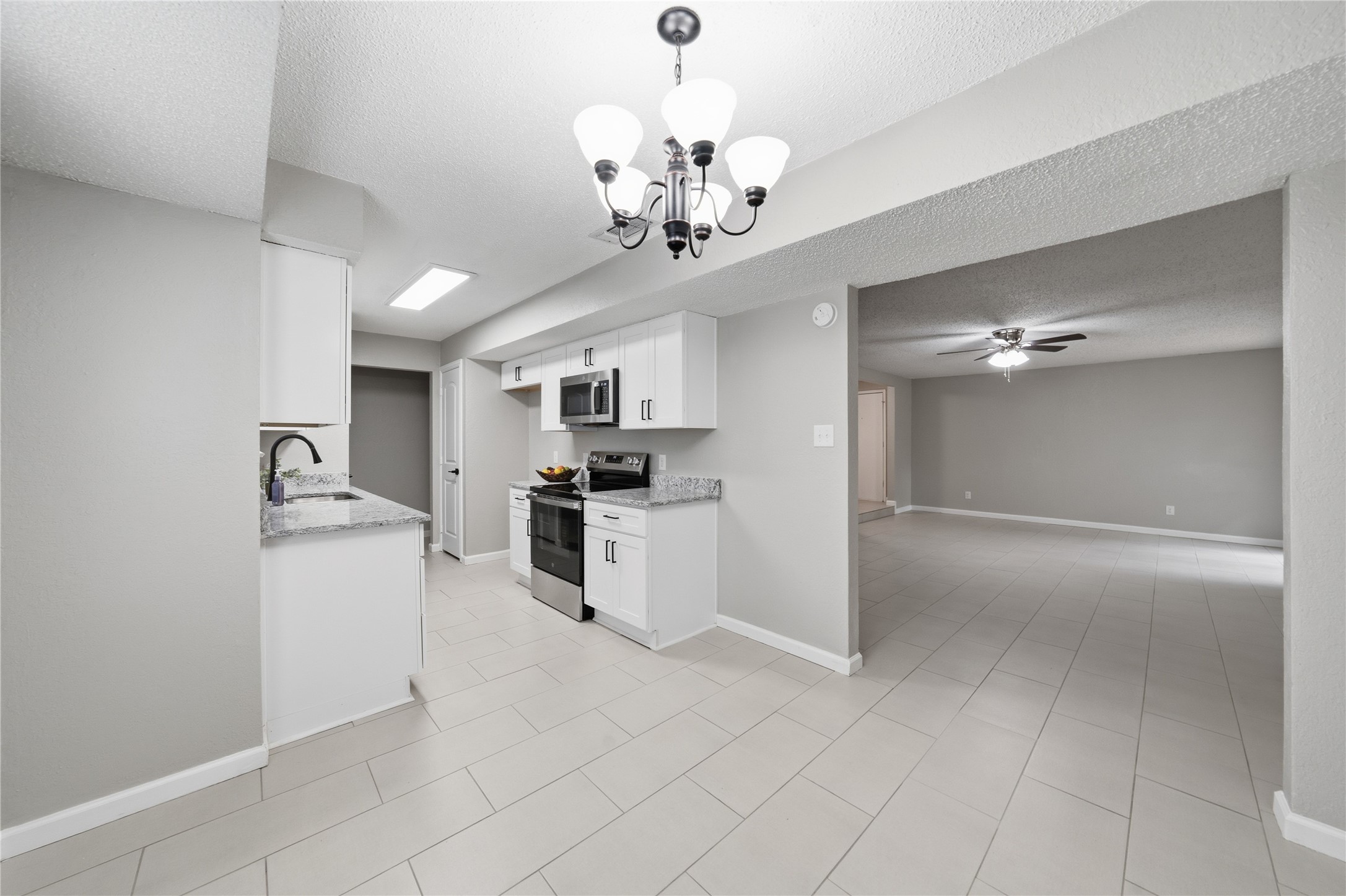 4723 Crest Drive, Arlington, TX, 76017