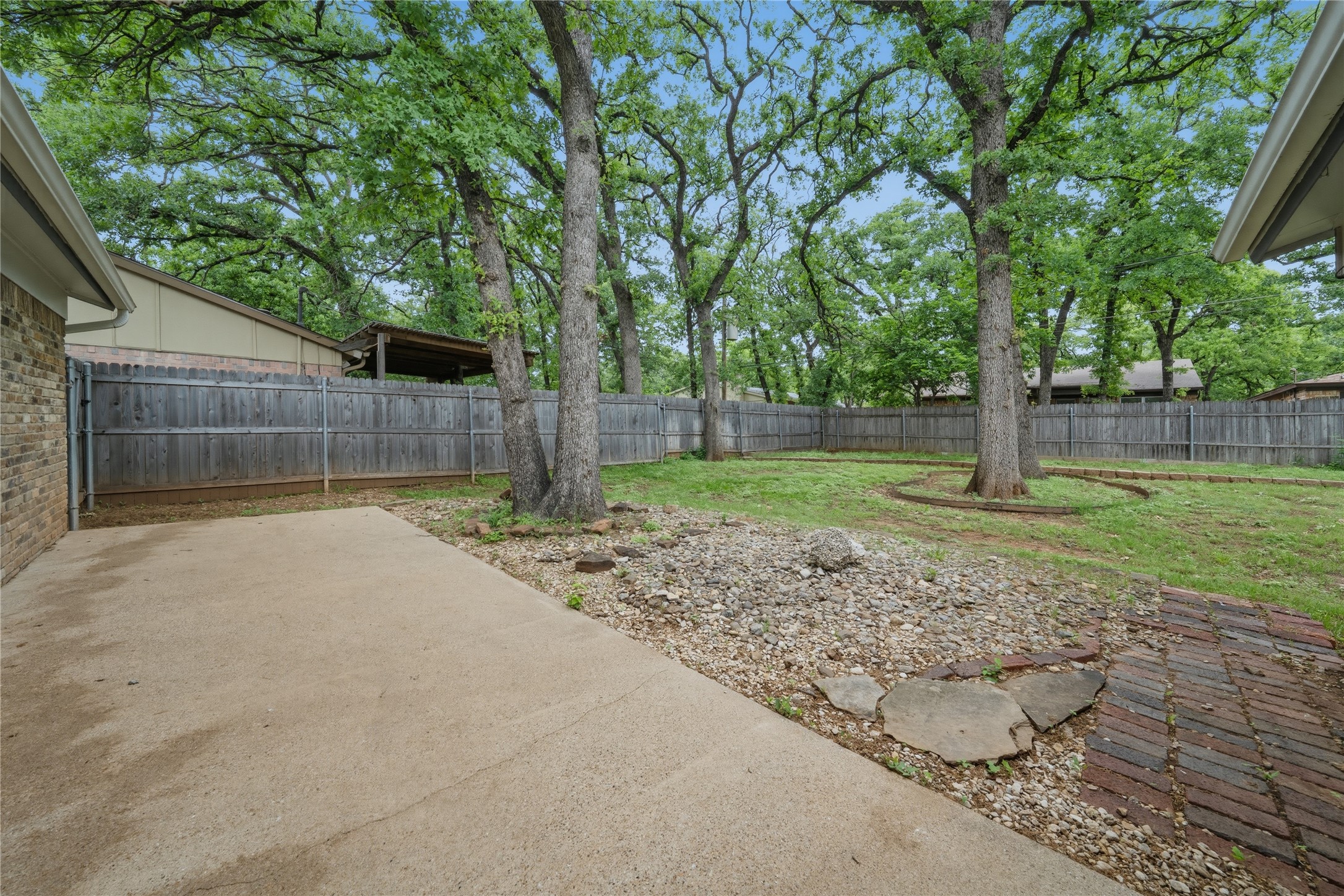 4723 Crest Drive, Arlington, TX, 76017