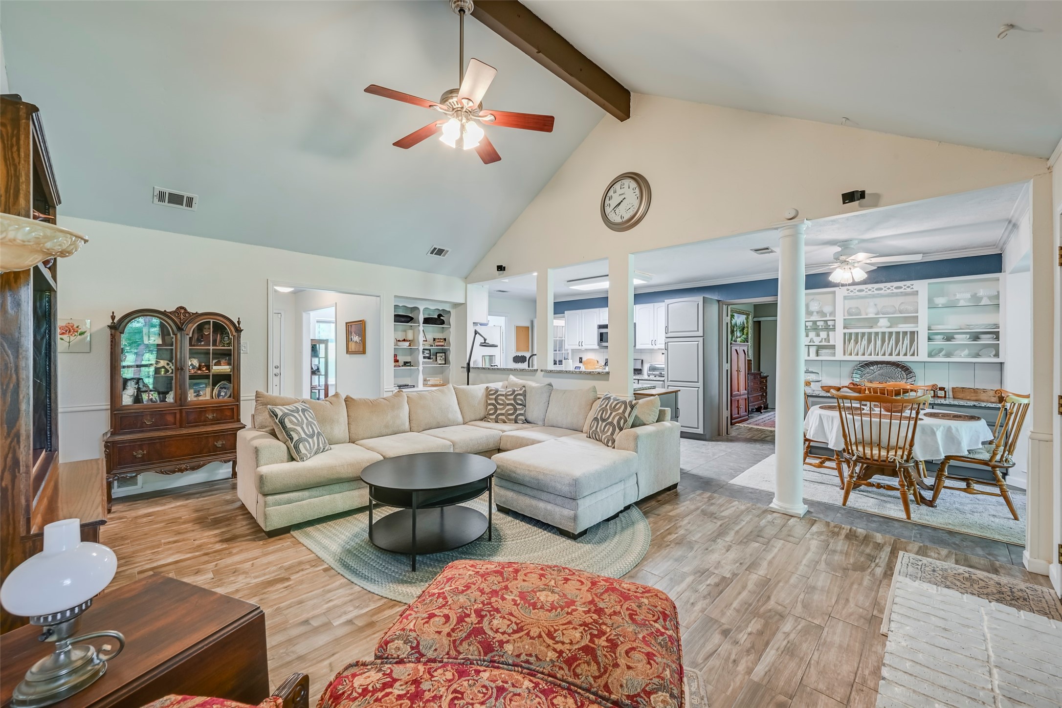 912 N Dove Road, Grapevine, TX, 76051