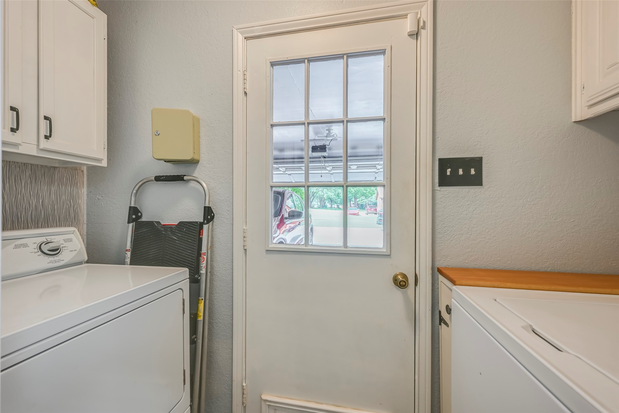 912 N Dove Road, Grapevine, TX, 76051