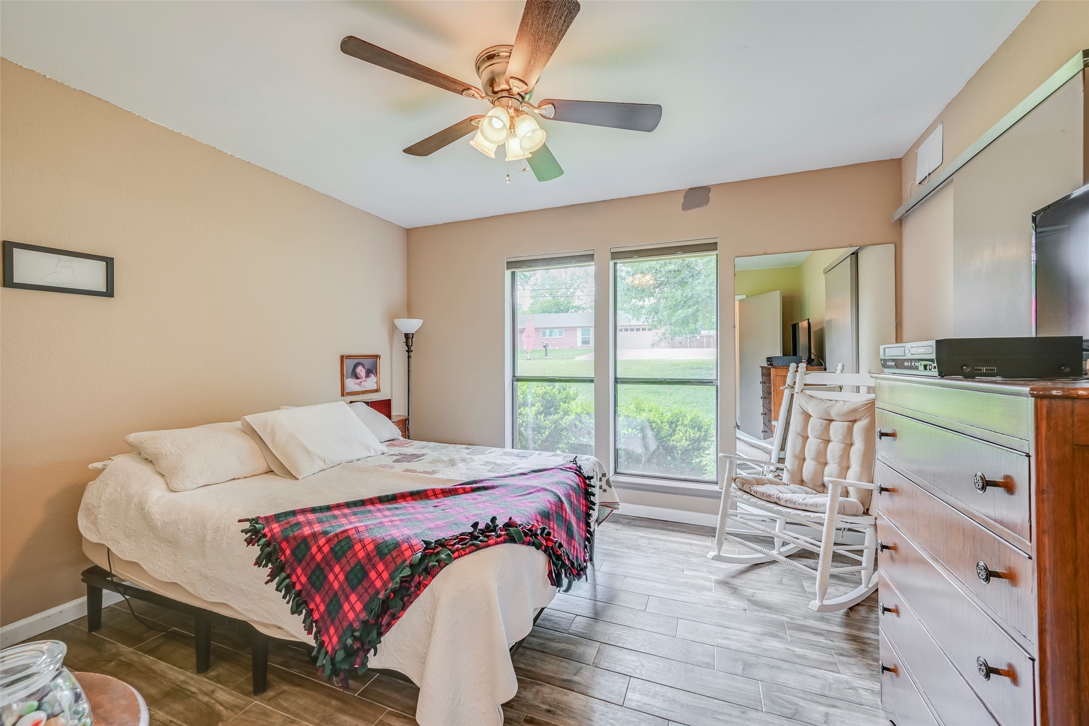 912 N Dove Road, Grapevine, TX, 76051