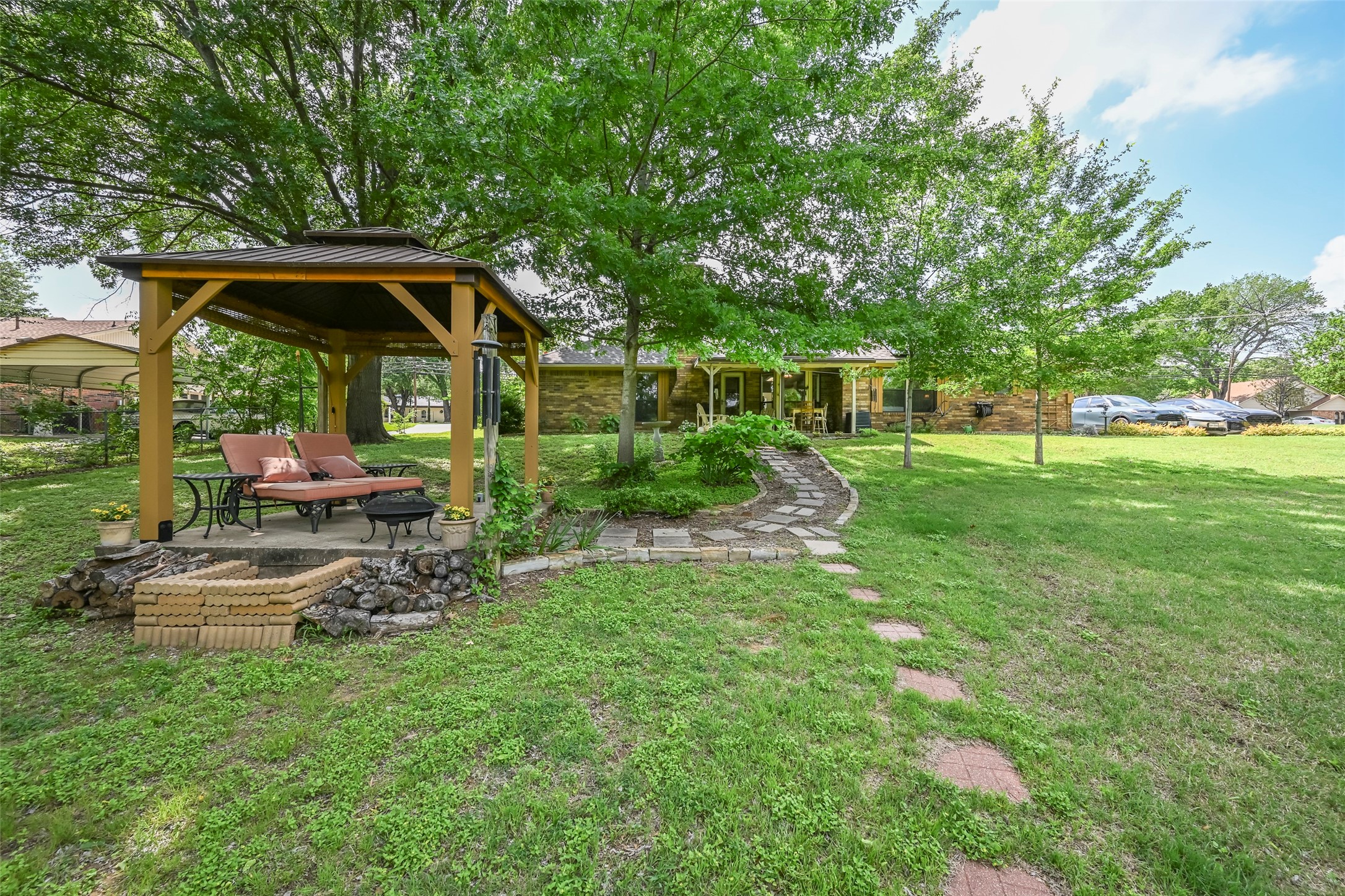 912 N Dove Road, Grapevine, TX, 76051