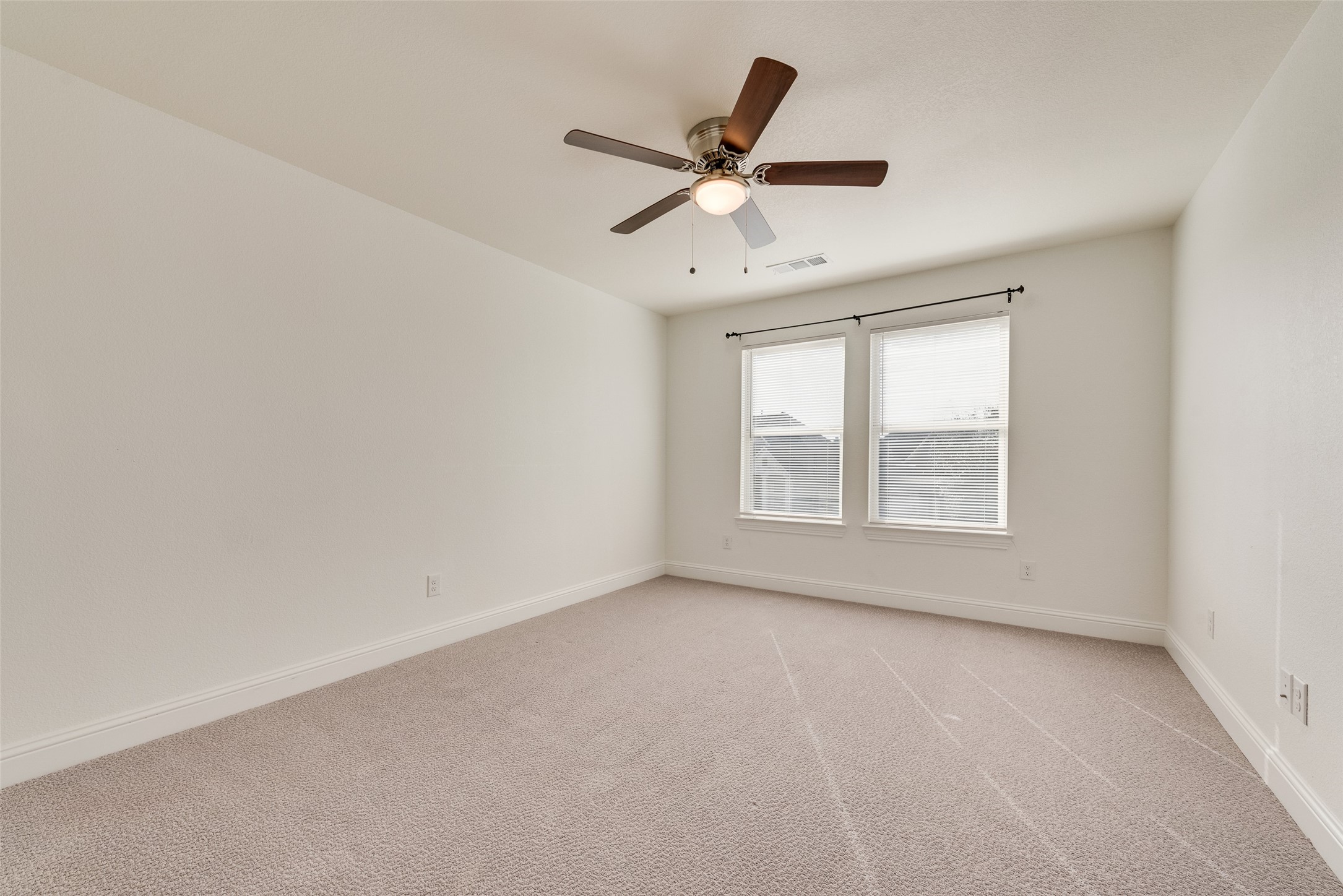 1708 Prestwick Lane, Ennis, TX, 75119