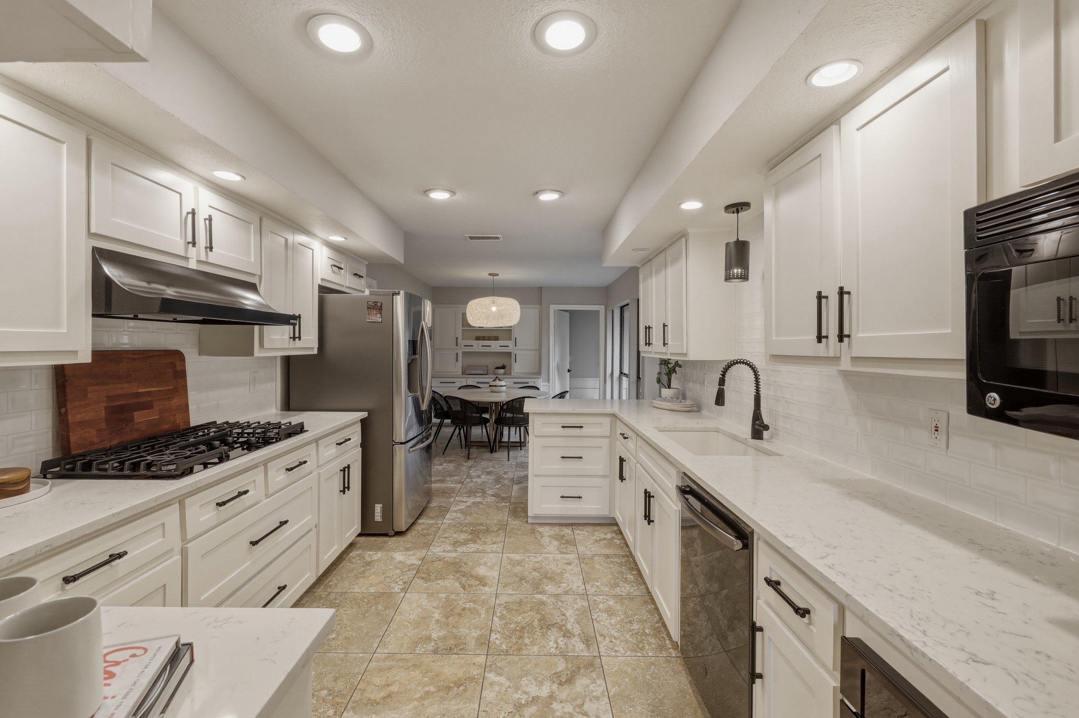 9510 Hill View Drive, Dallas, TX, 75231