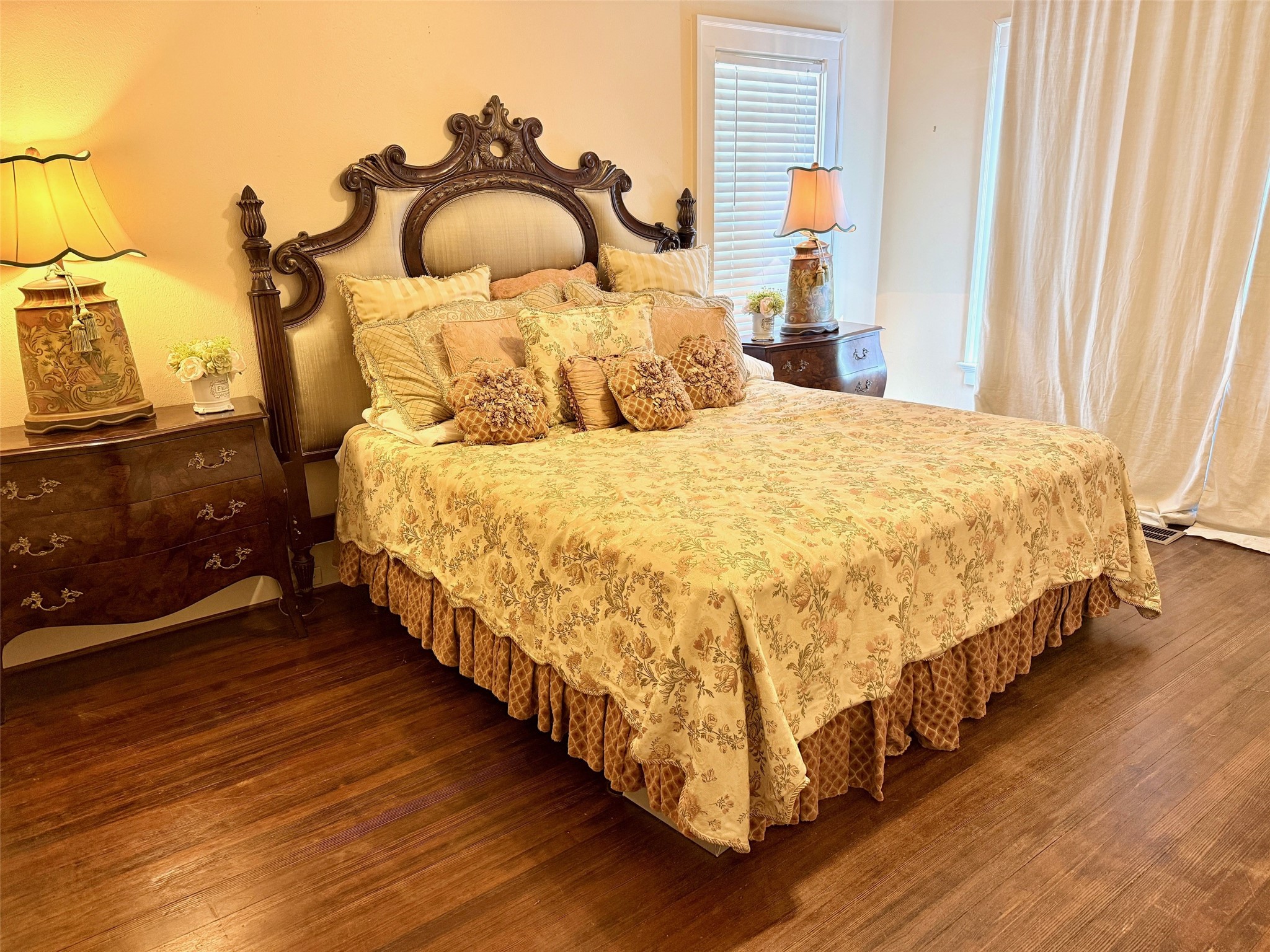 3852 Mockingbird Lane, Highland Park, TX, 75205