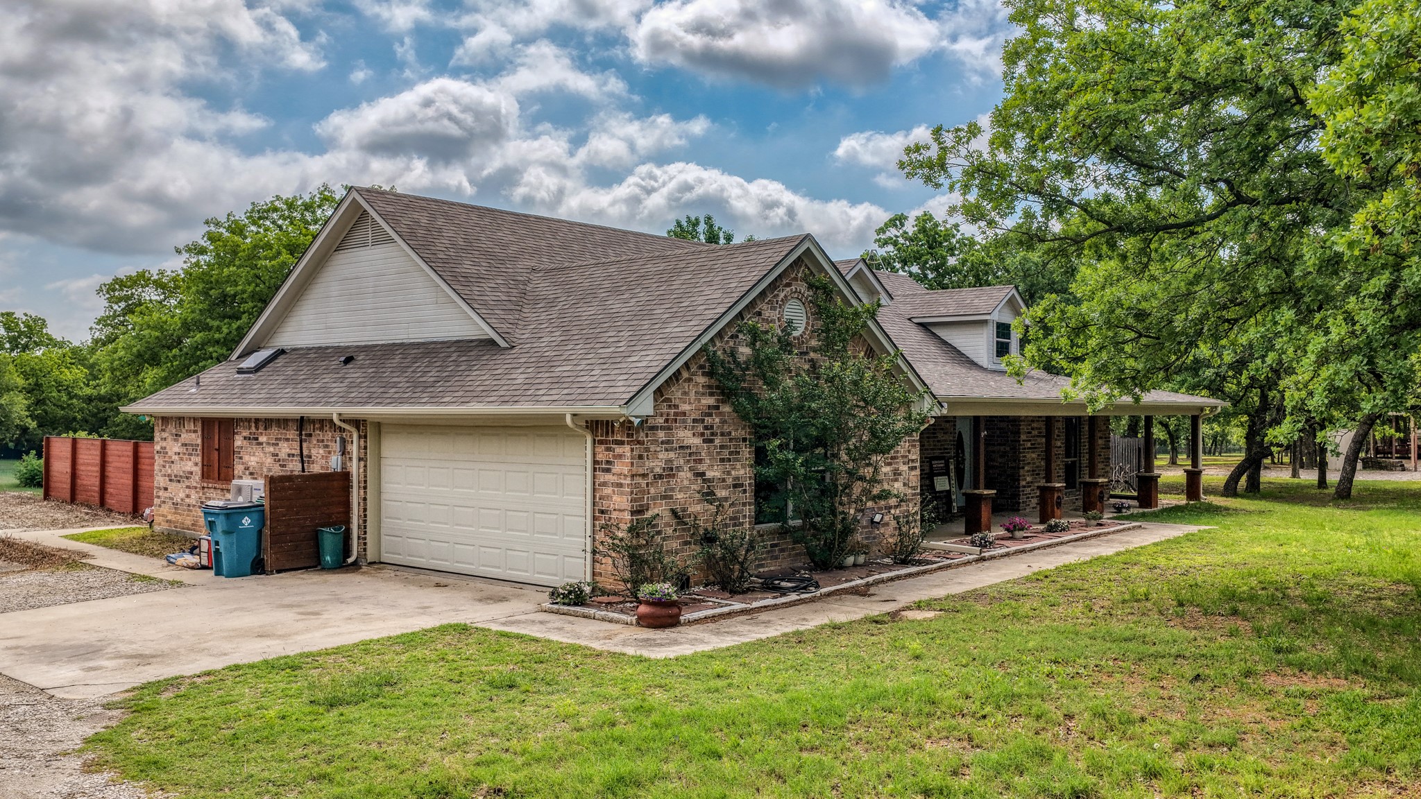 115 Deerfield Road, Paradise, TX, 76073