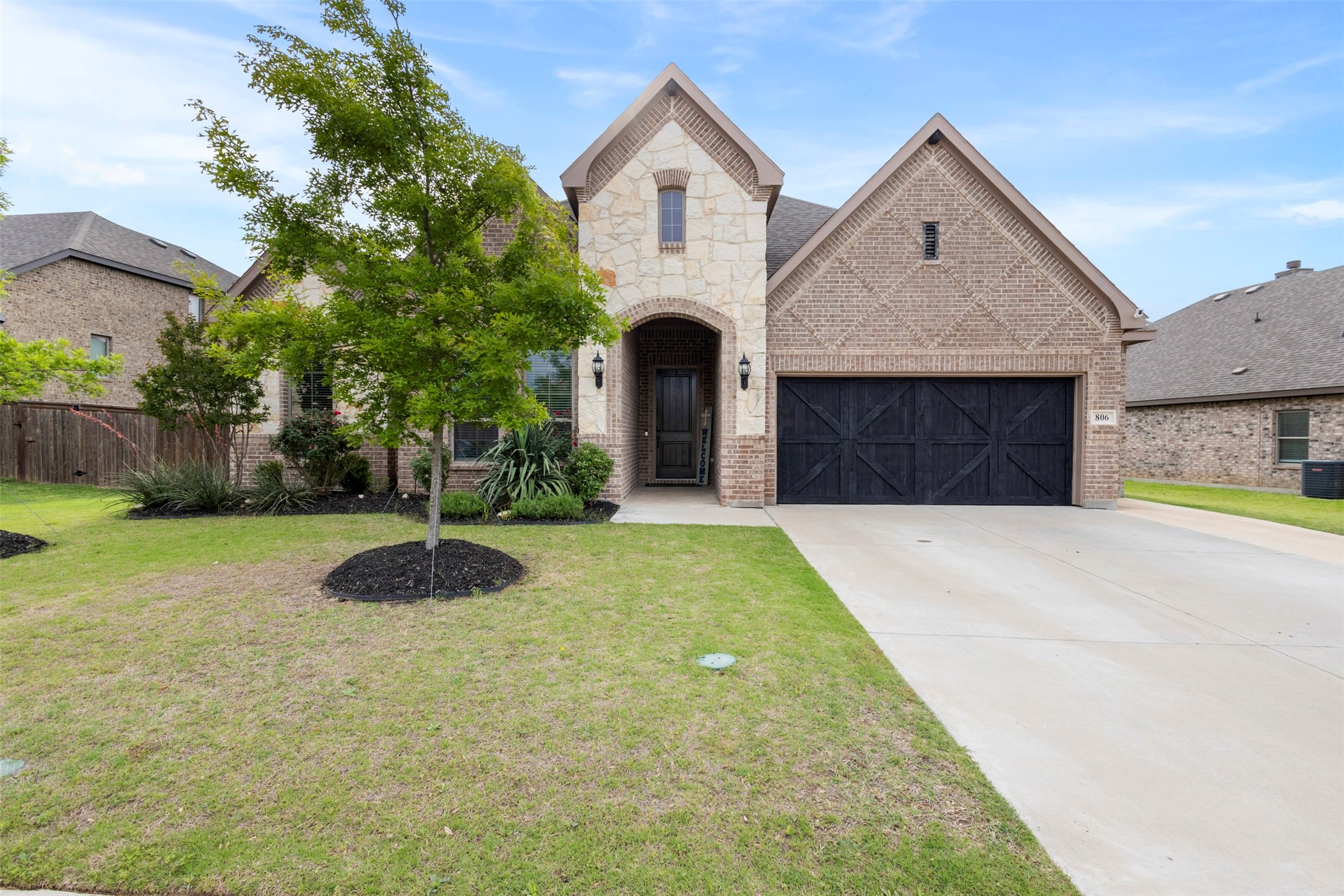 806 Summer Grove Drive, Midlothian, TX, 76065
