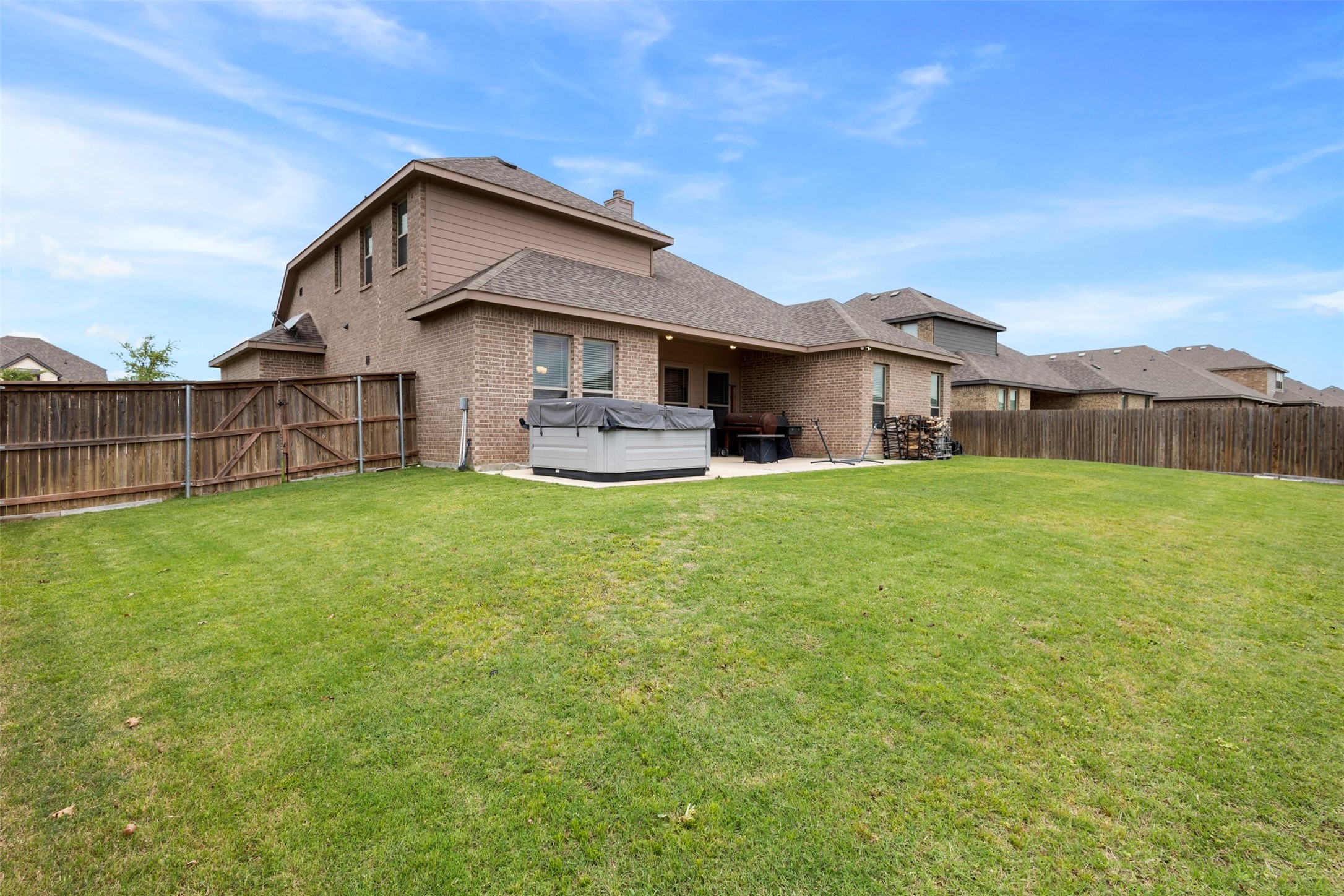 806 Summer Grove Drive, Midlothian, TX, 76065
