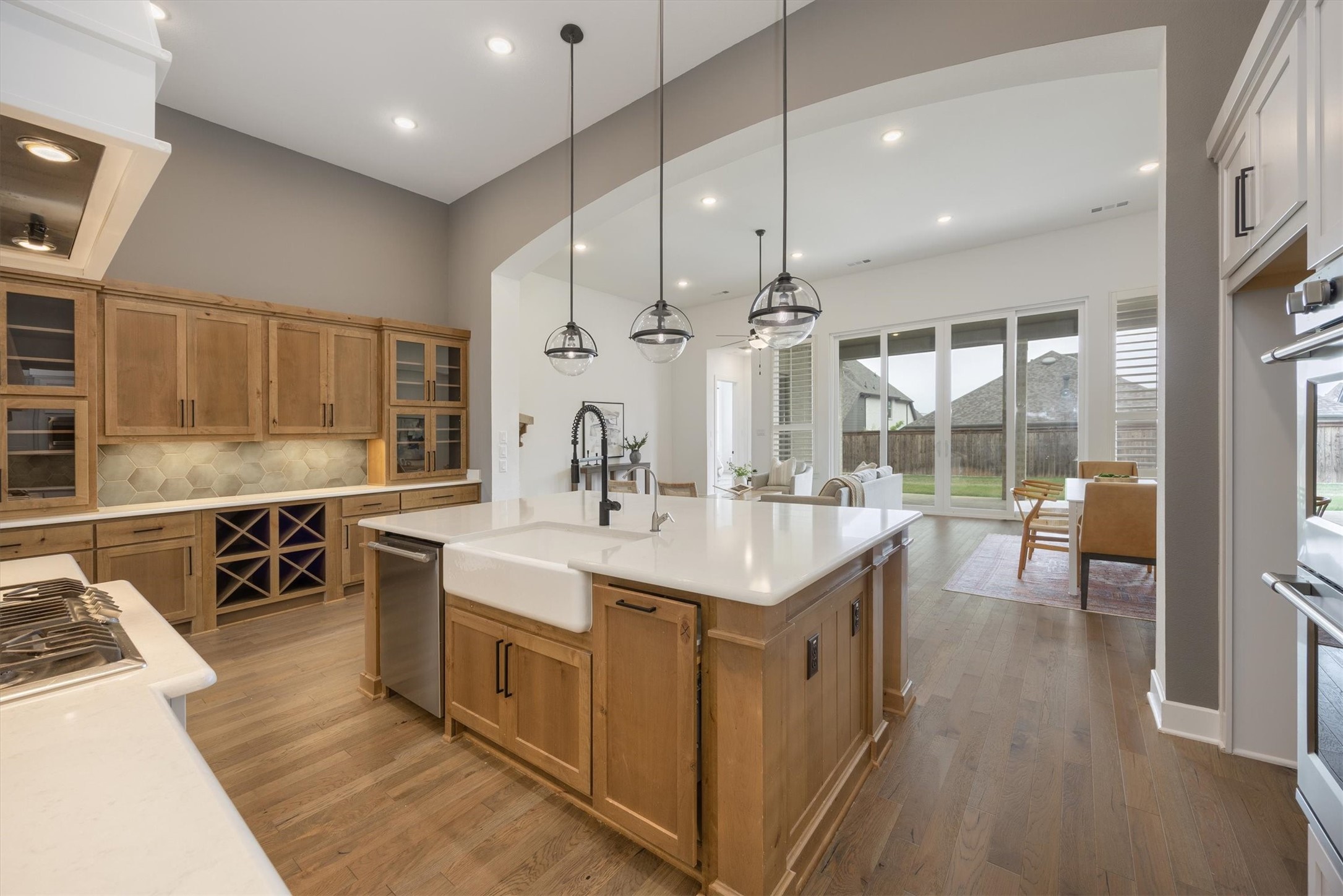 1303 Limestone Ridge Road, Mansfield, TX, 76063