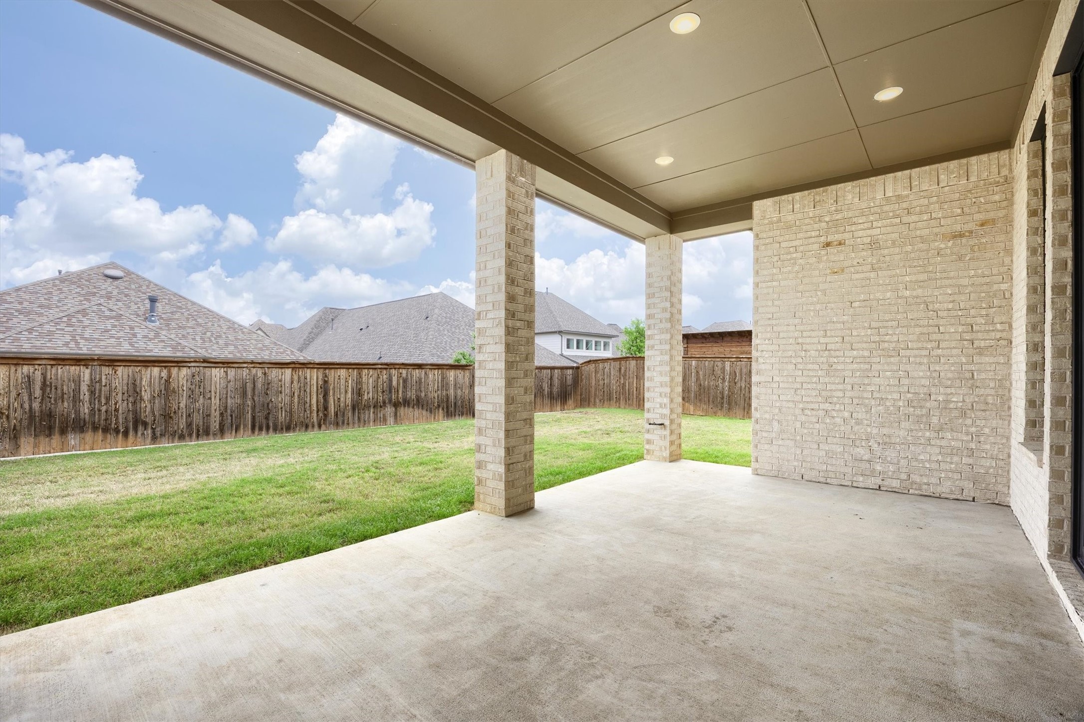 1303 Limestone Ridge Road, Mansfield, TX, 76063