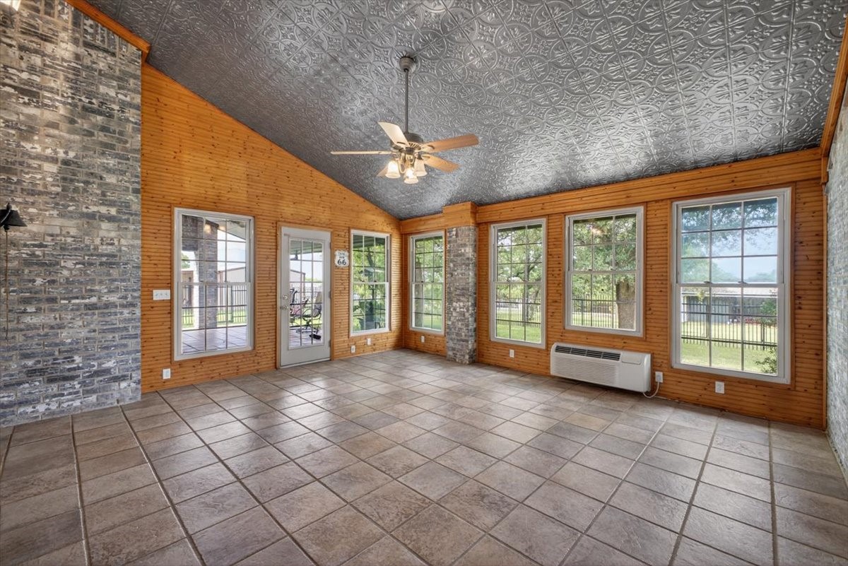 4609 Slayton Road, Cleburne, TX, 76031