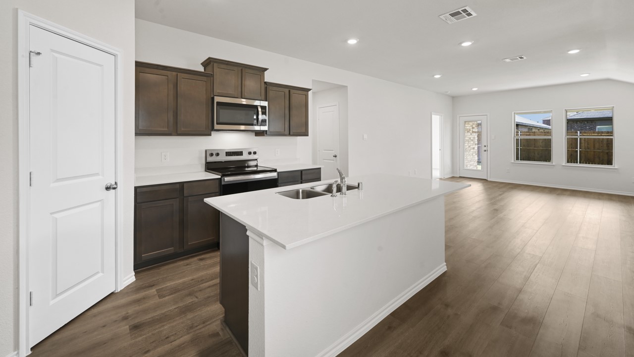 6038 Midsummer Way, Crandall, TX, 75114