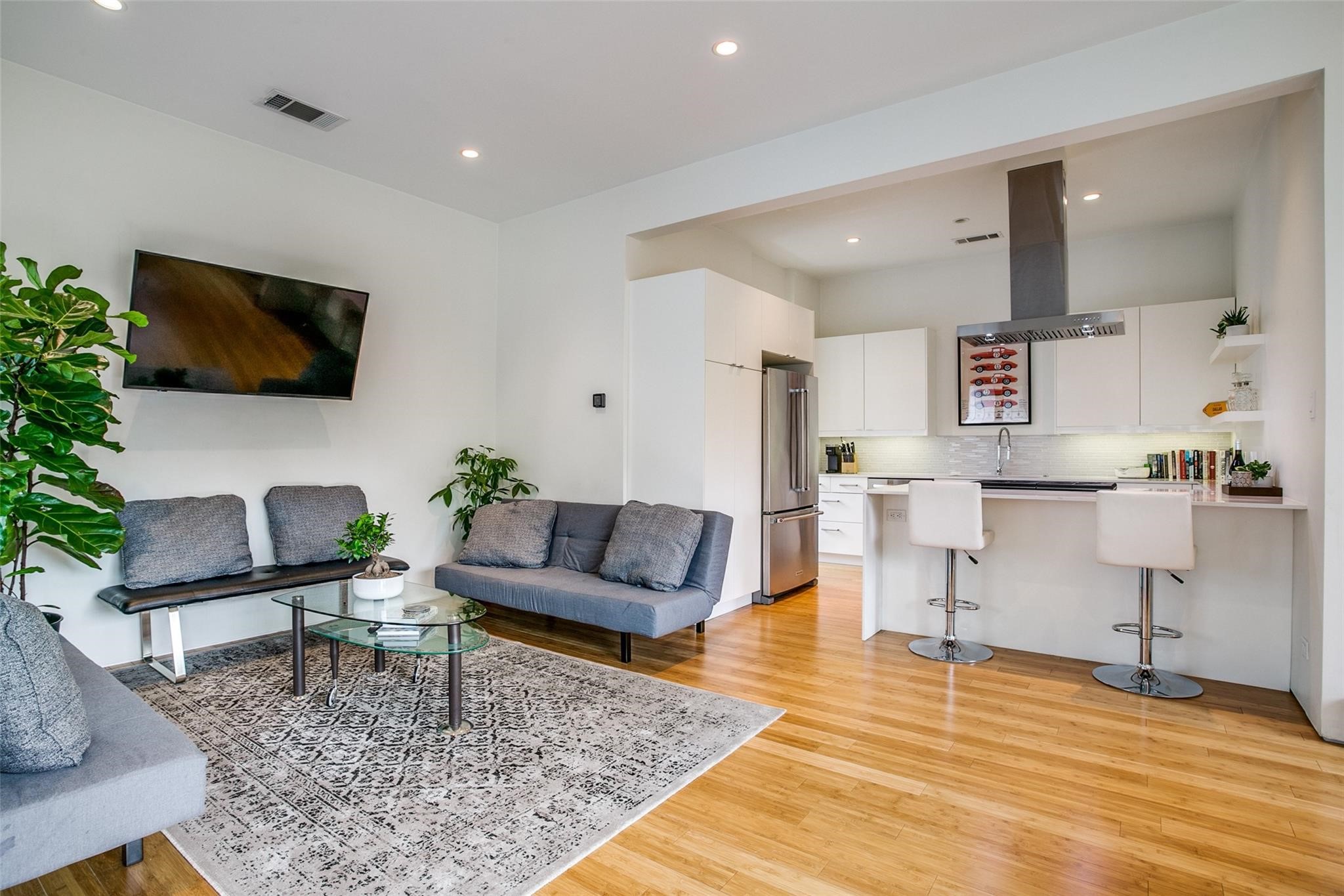 4401 Roseland Avenue UNIT&nbsp;A, Dallas, TX, 75204