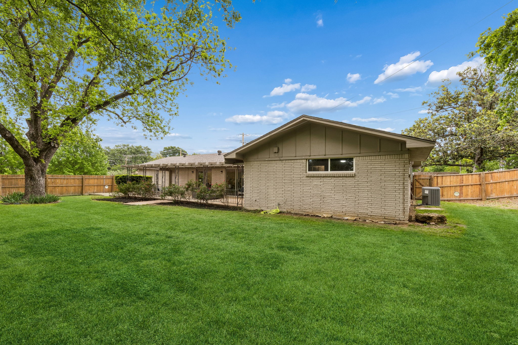 3840 Walton Avenue, Fort Worth, TX, 76133
