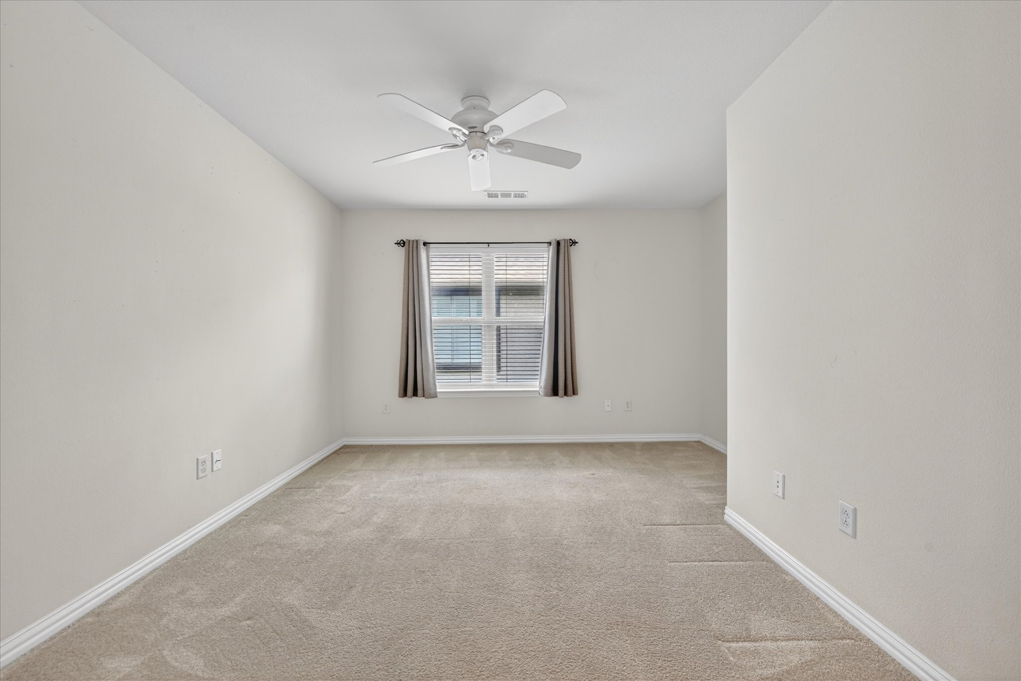 11217 Southerland Drive, Denton, TX, 76207