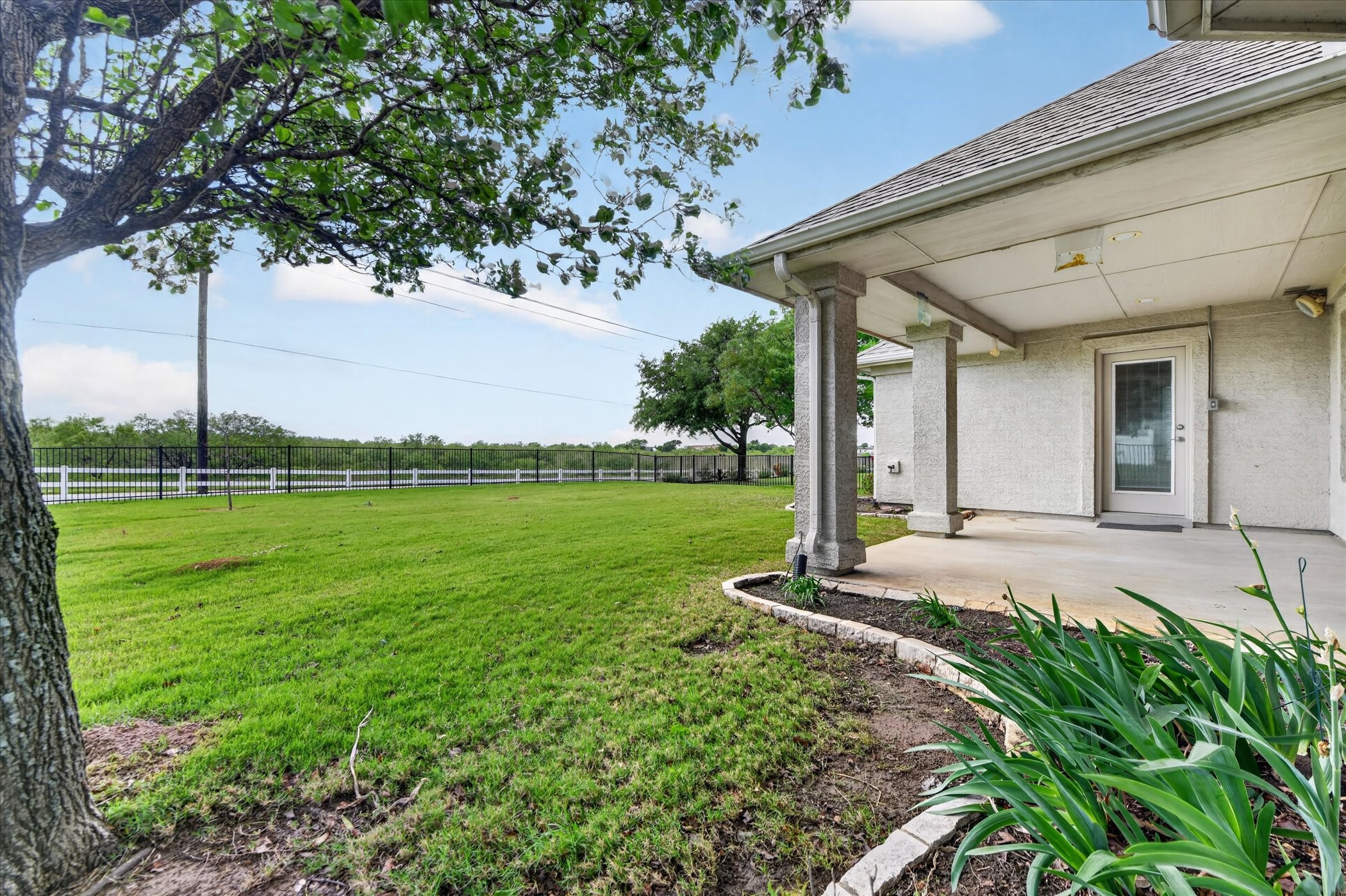 11217 Southerland Drive, Denton, TX, 76207