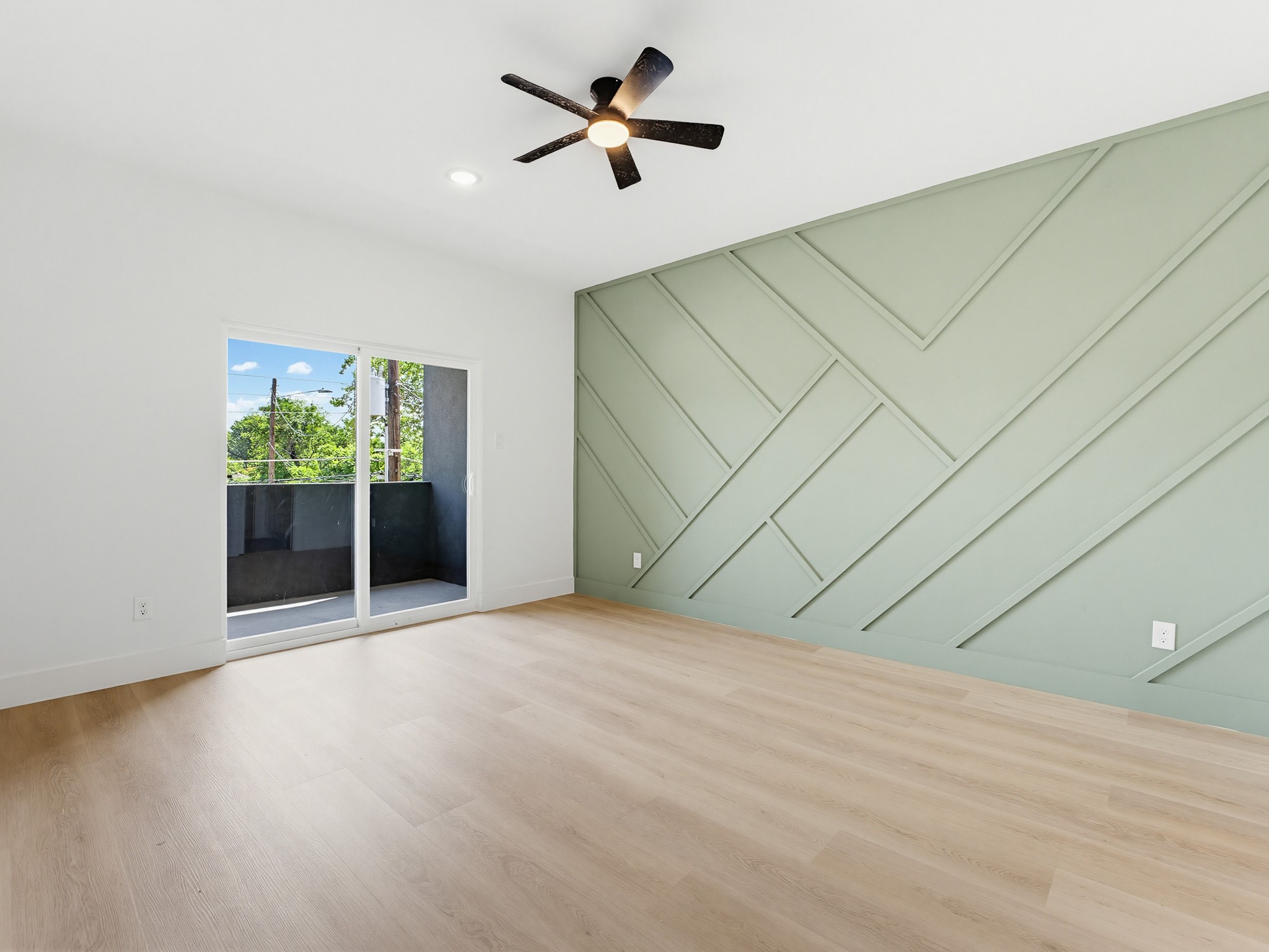 7727 Brownsville Avenue, Dallas, TX, 75216
