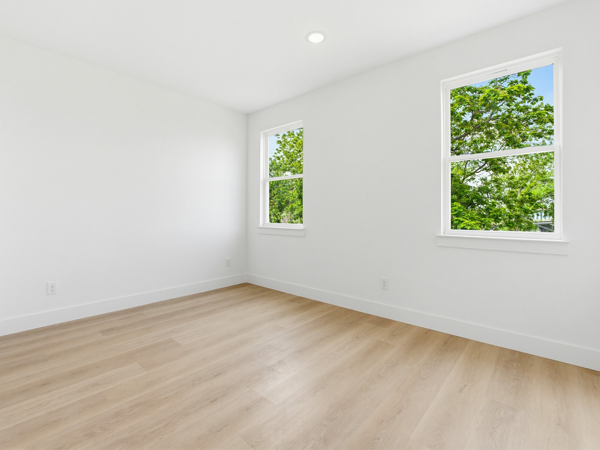 7727 Brownsville Avenue, Dallas, TX, 75216