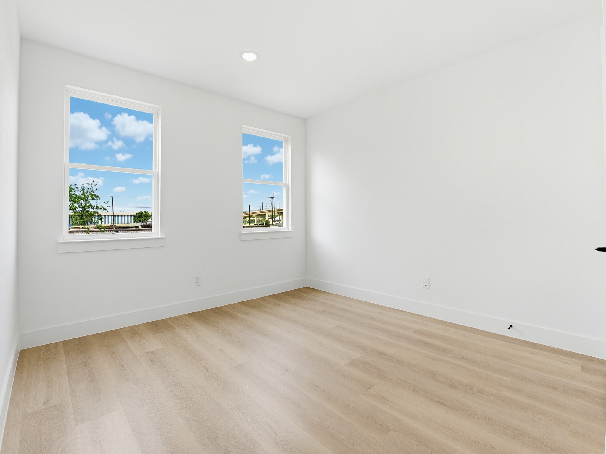 7727 Brownsville Avenue, Dallas, TX, 75216