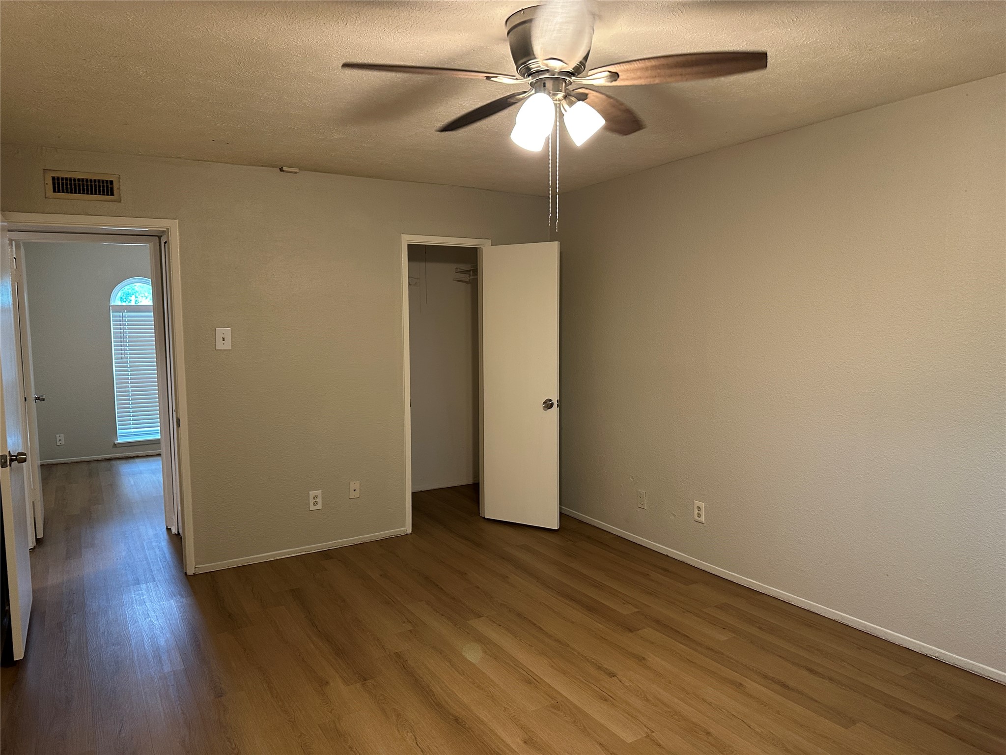 5908 Maple Lane, Rowlett, TX, 75089