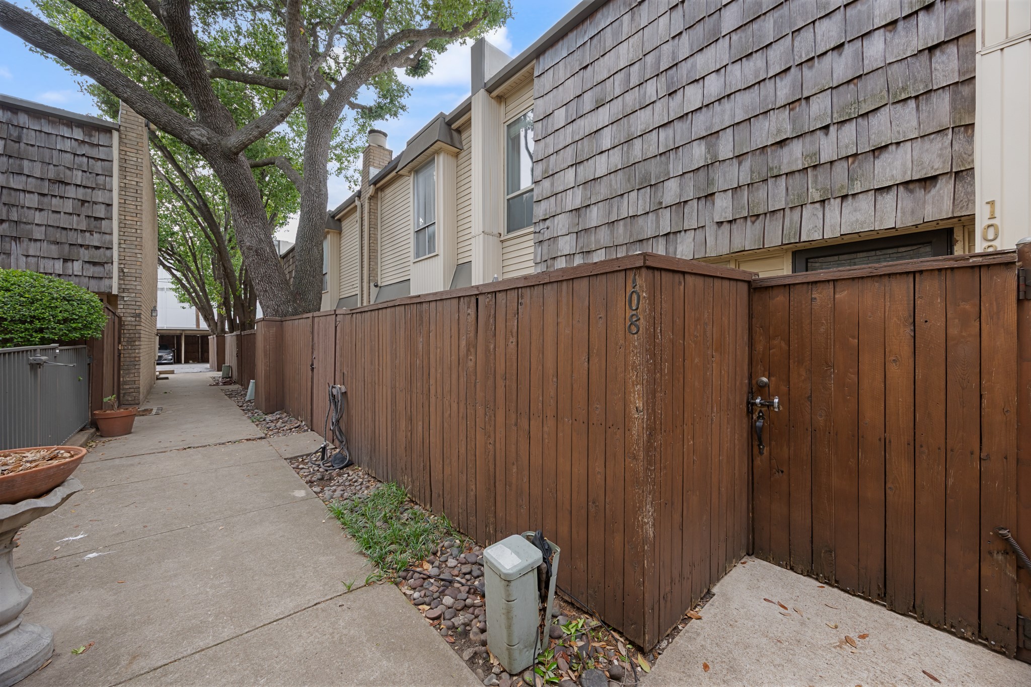 2710 Douglas Avenue UNIT&nbsp;108, Dallas, TX, 75219