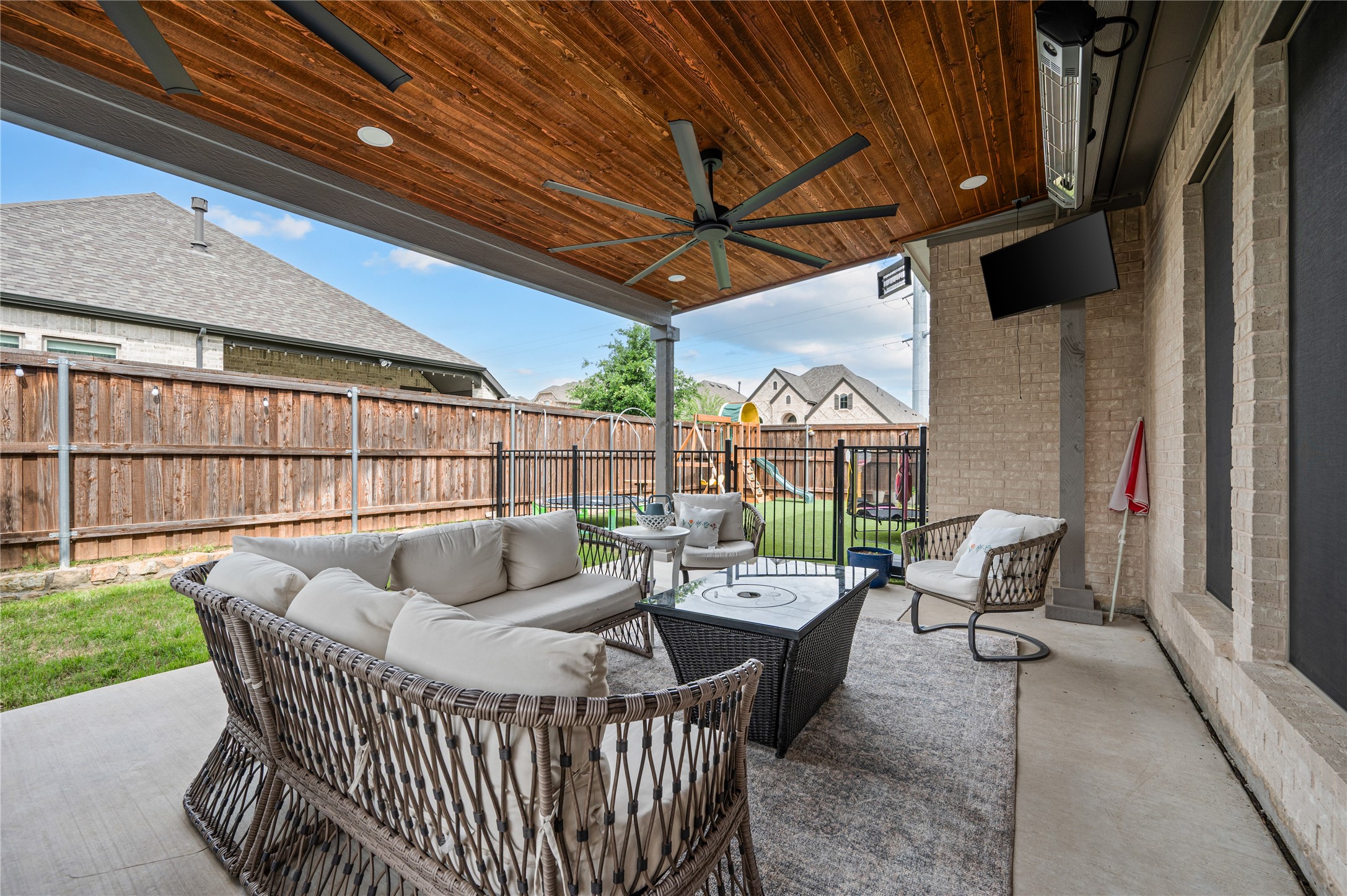 3732 Trail Creek Drive, Little Elm, TX, 75068