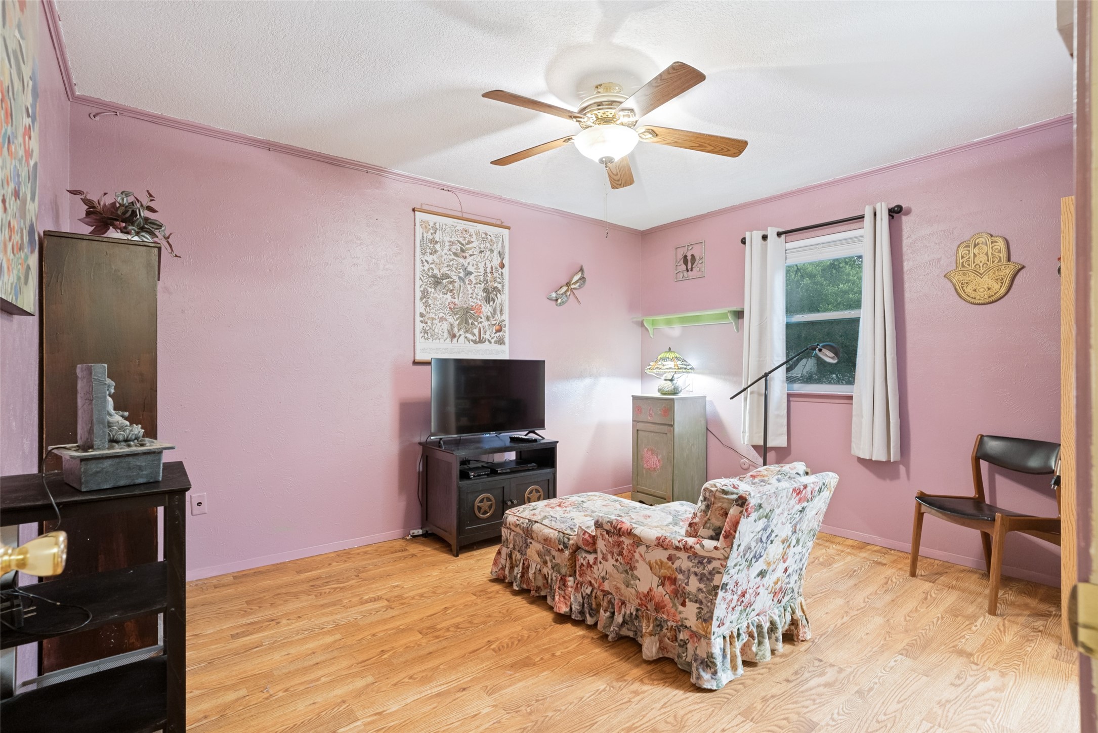 2009 Thousand Oaks Drive, Burleson, TX, 76028