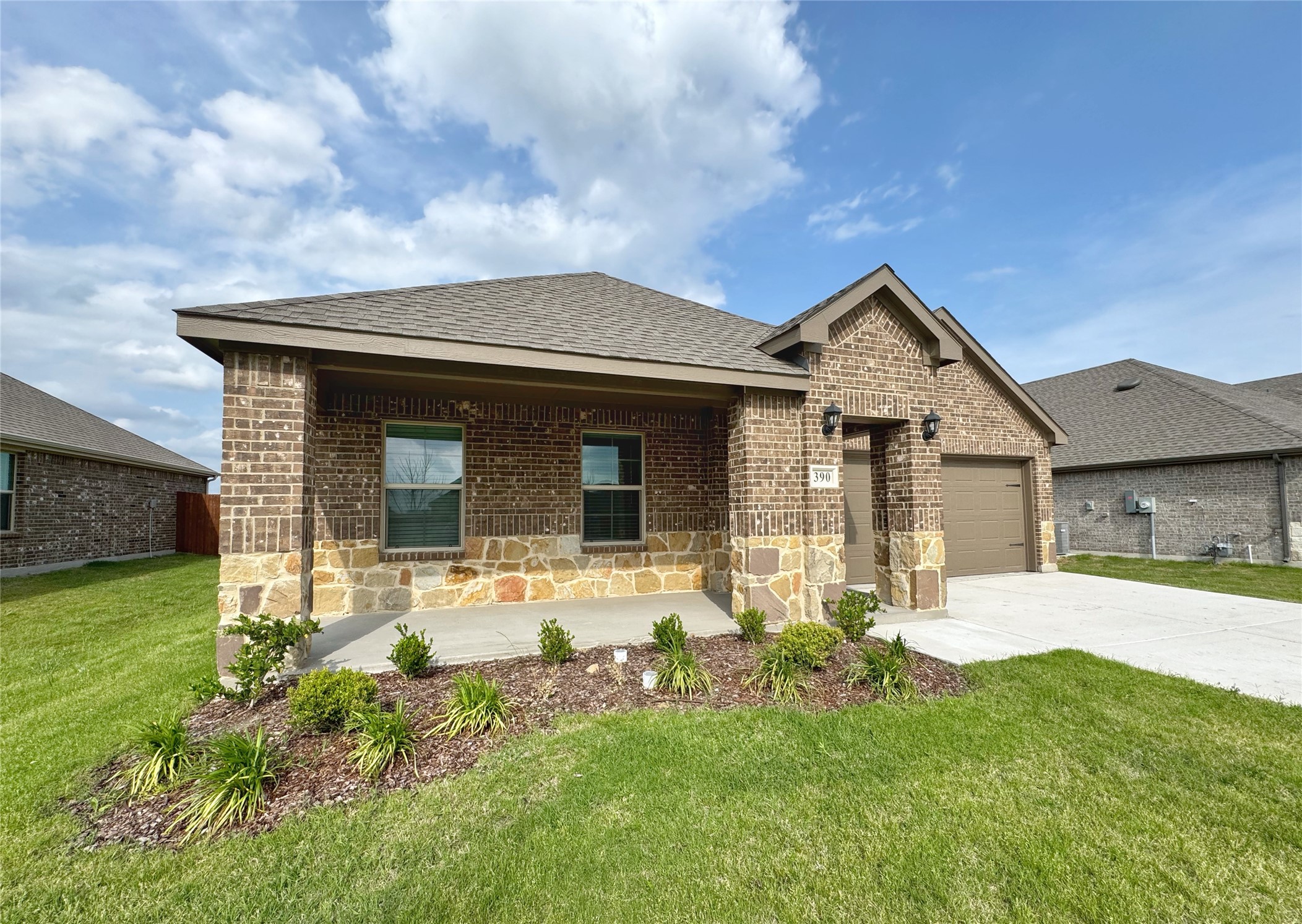 390 Zenyatta Drive, Waxahachie, TX, 75165
