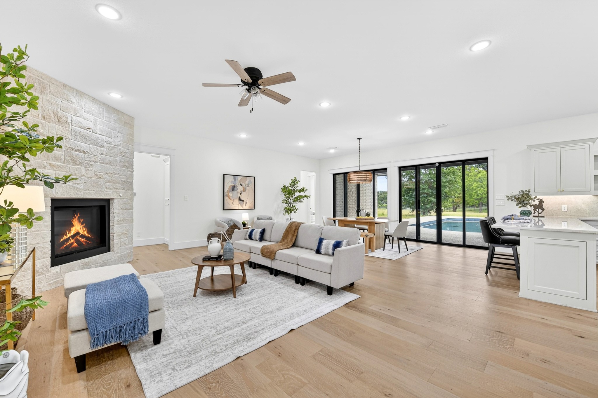 10373 Bobbie Lane, Pilot Point, TX, 76258